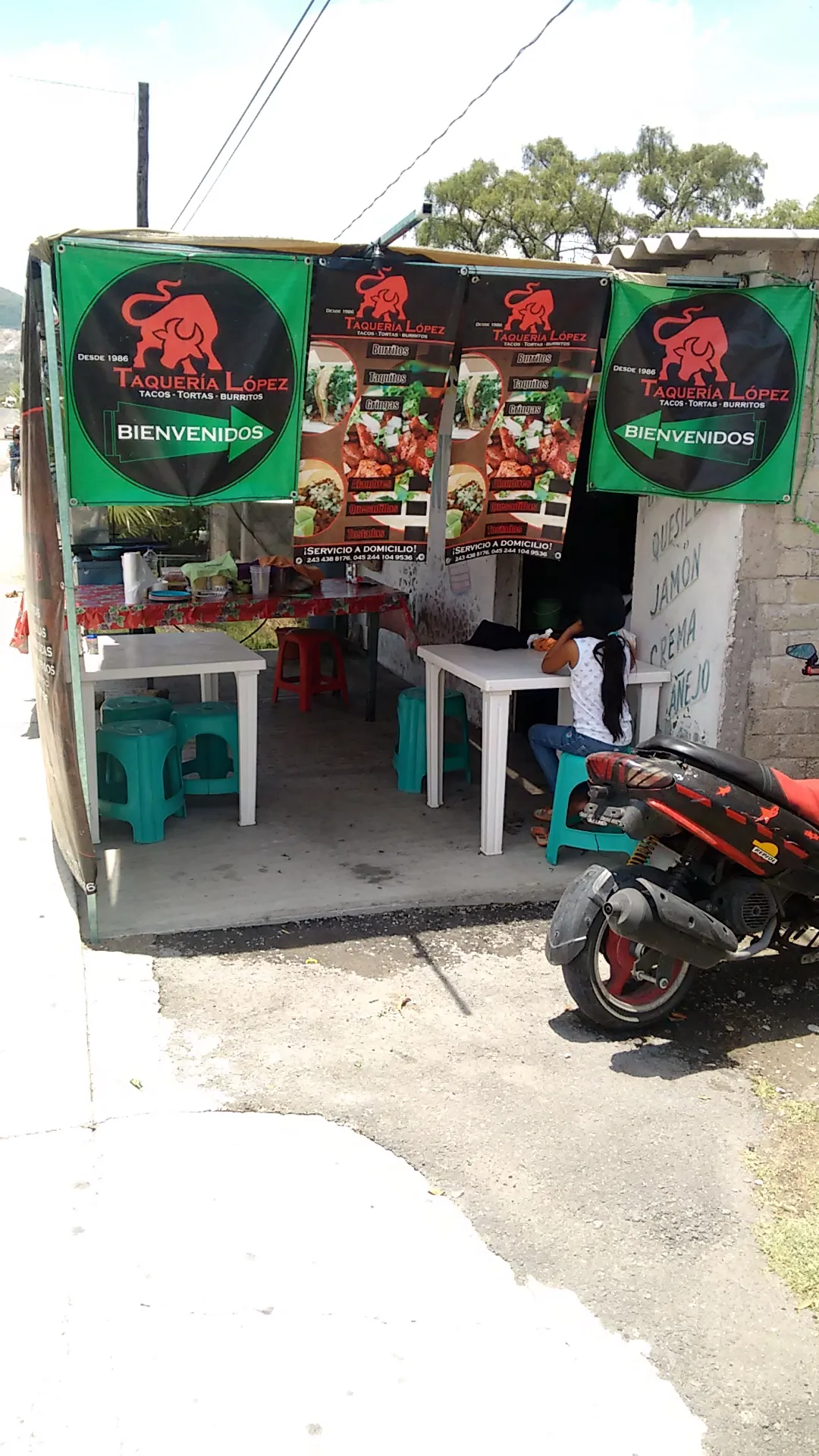 Tacos LOPEZ image 3