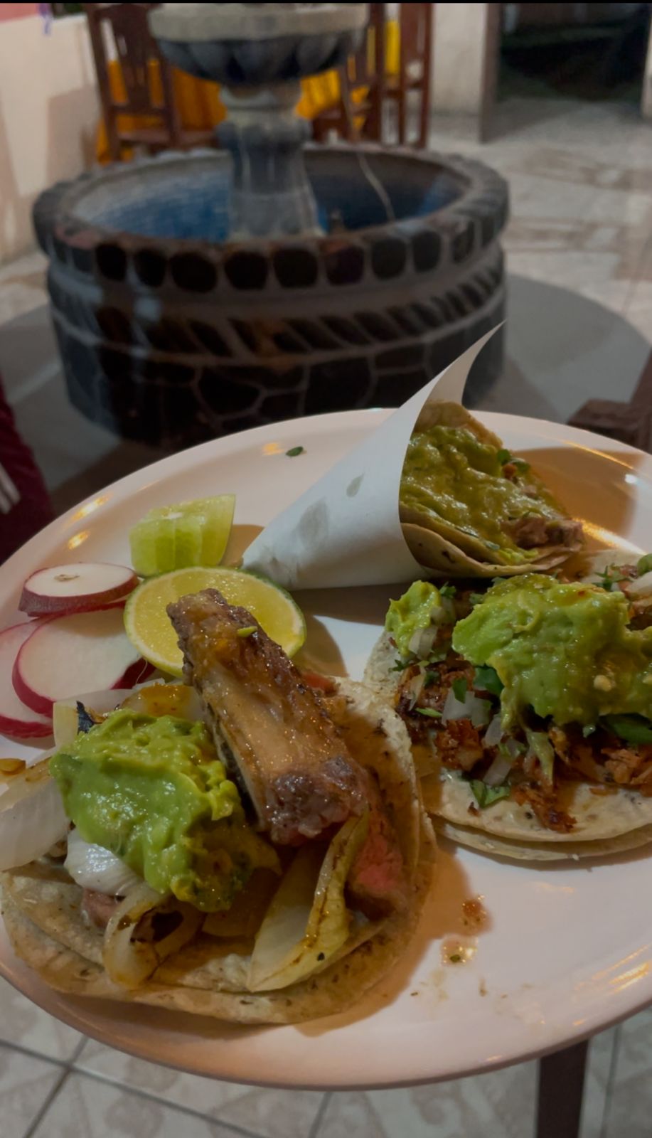 Taqueria 3 mixtecas image 2