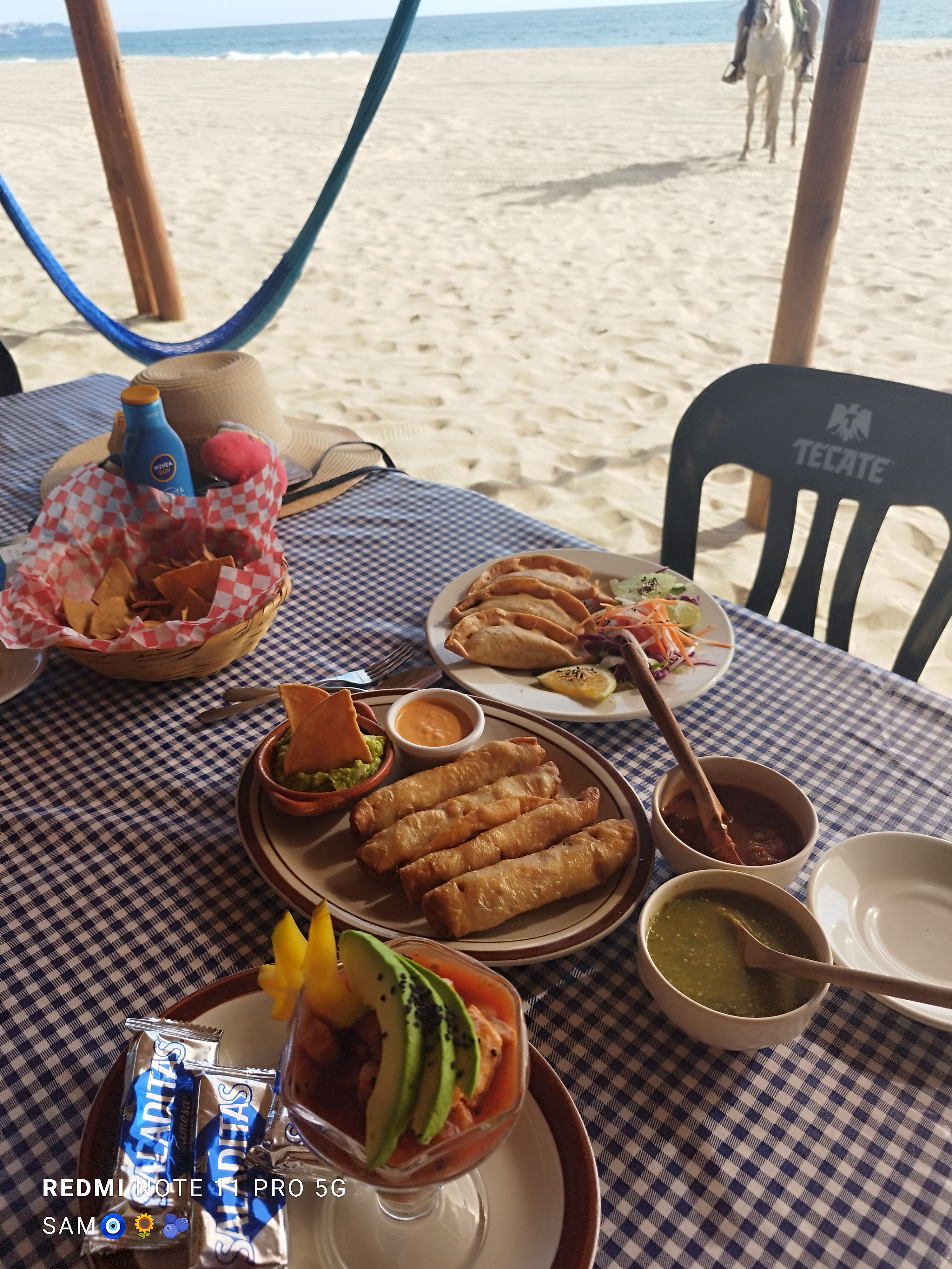 Tres Marías (Playa y alberca) Restaurante image 2