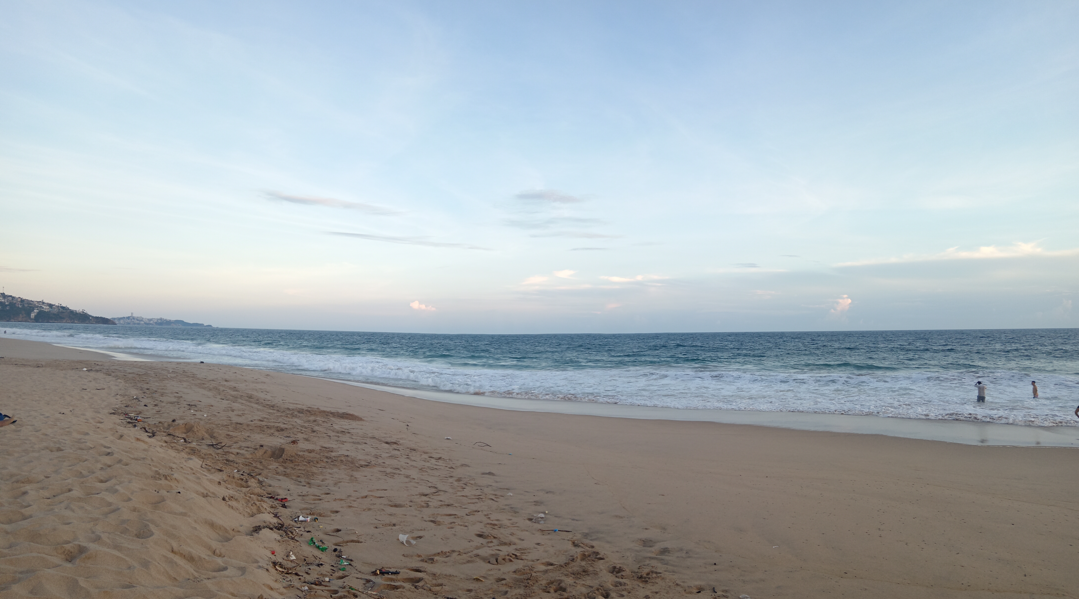 Tres Marías (Playa y alberca) Restaurante image 7