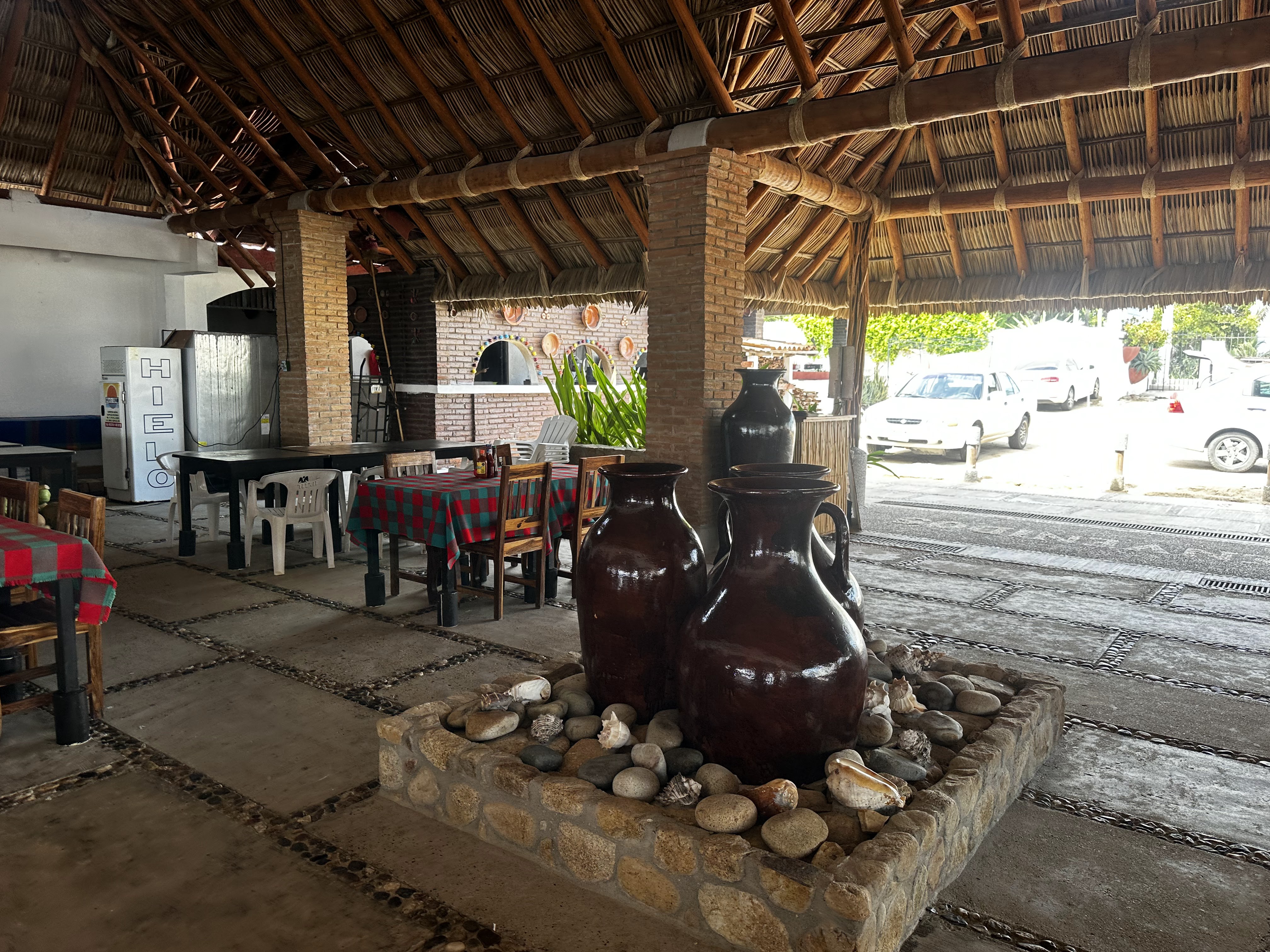 Tres Marías (Playa y alberca) Restaurante image 8