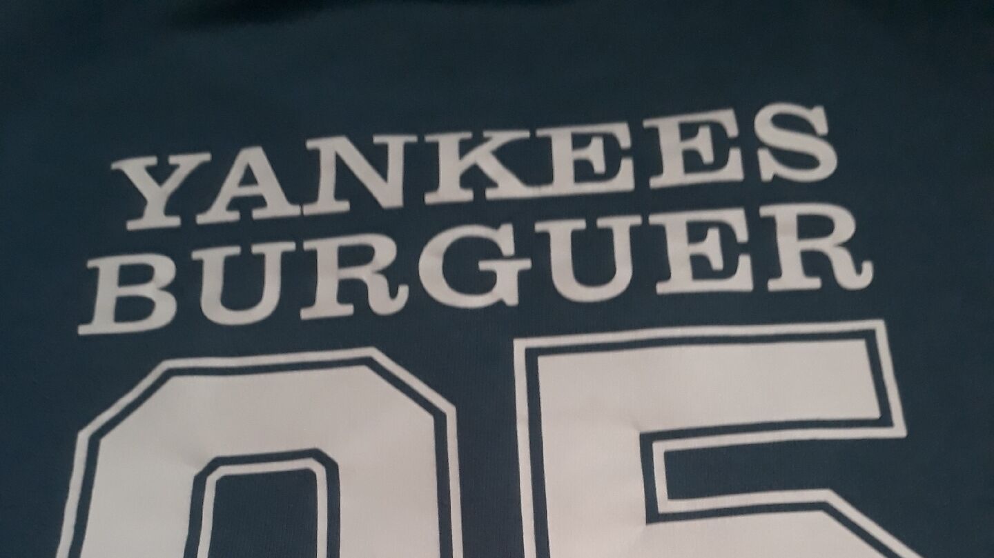 Yankees burger image 1