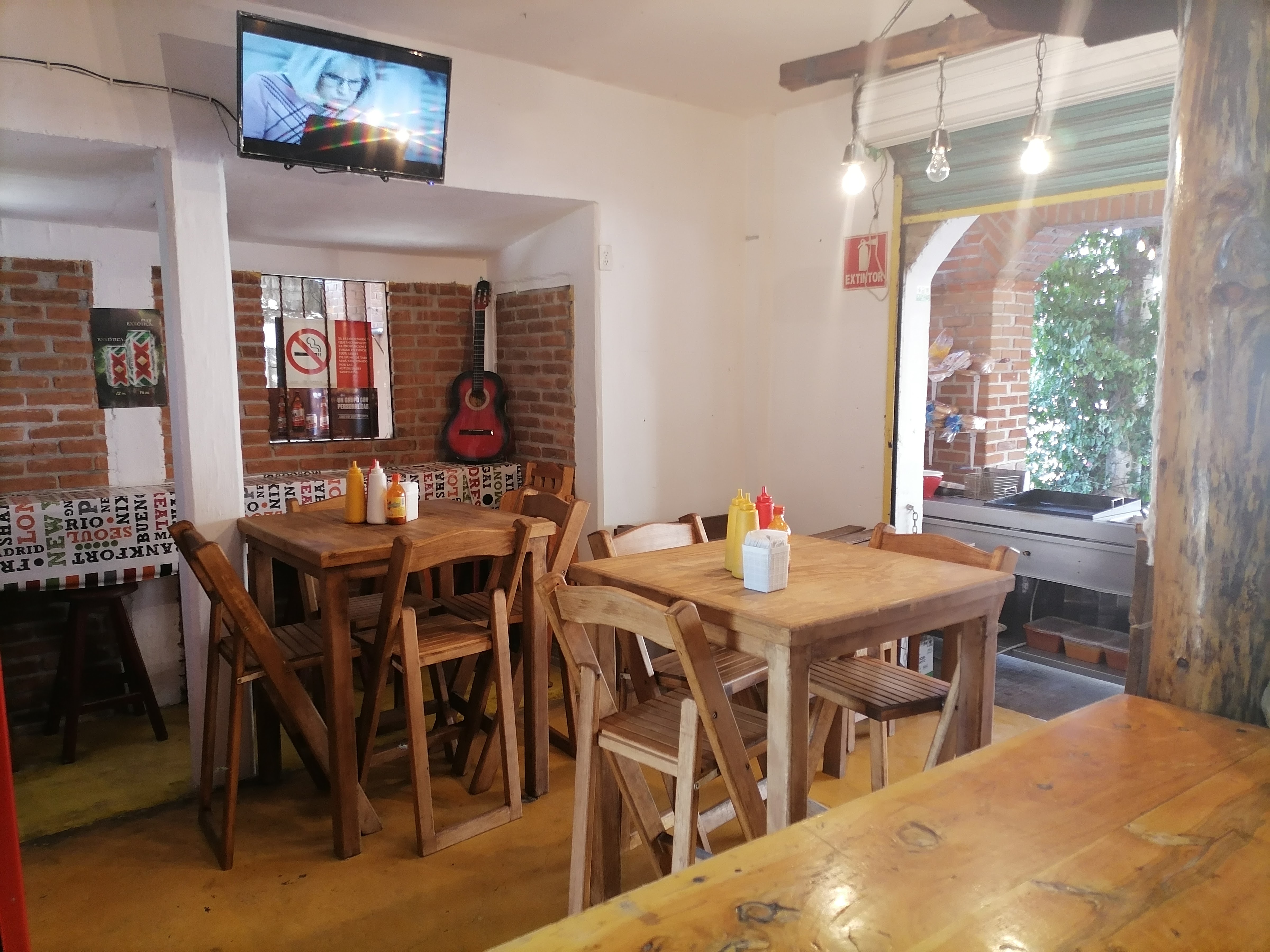 "Snack's Malacatito" Hamburguesas image 3