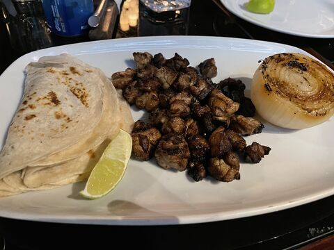 PAMPLONA STEAK HOUSE image 8