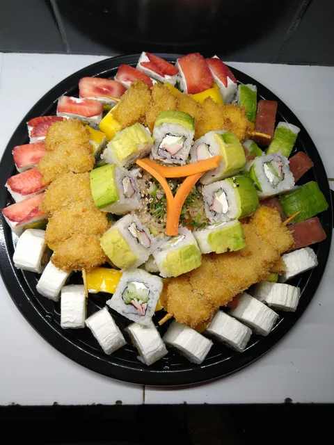 KINGU SUSHI image 5