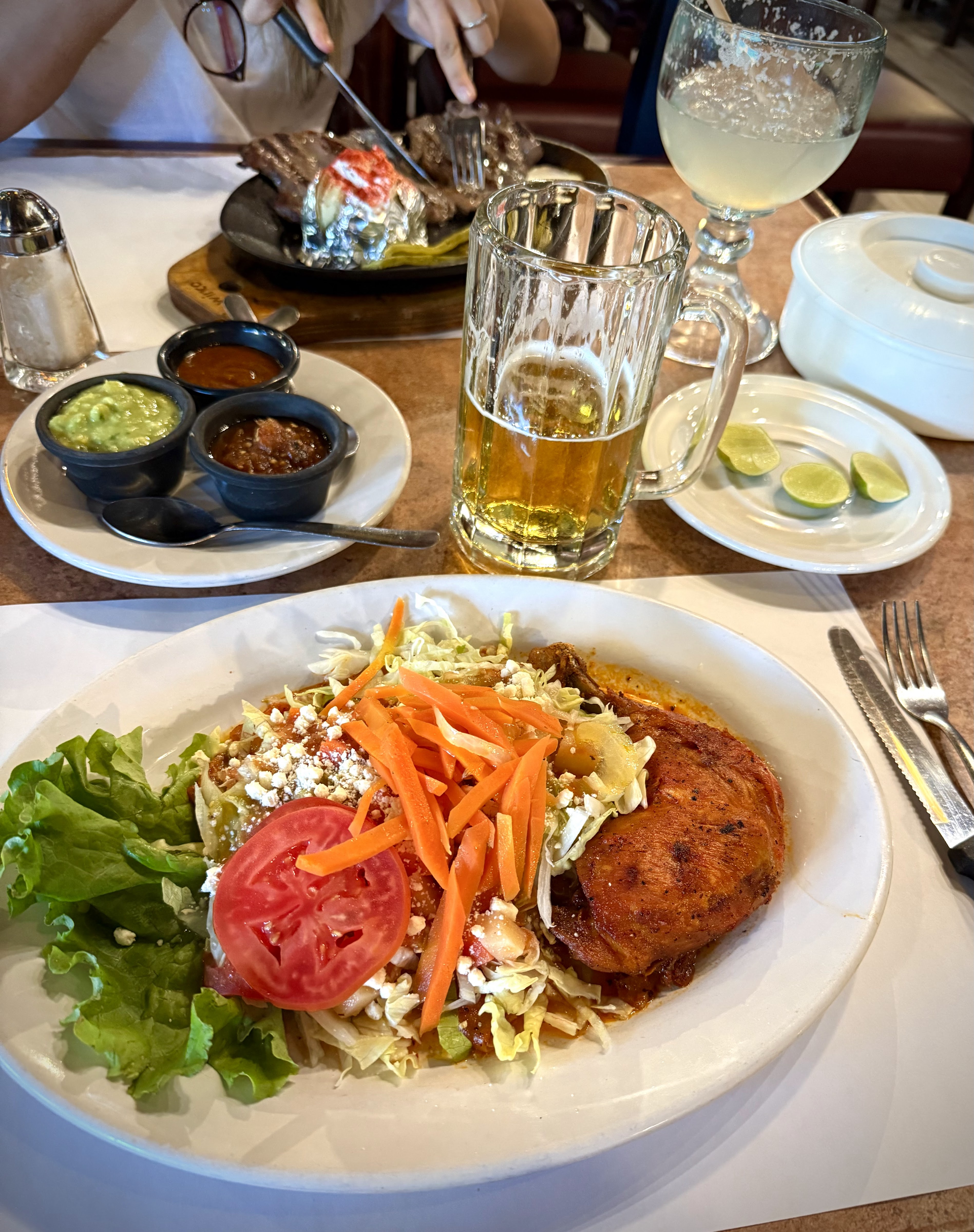 Pancho Pistolas image 3