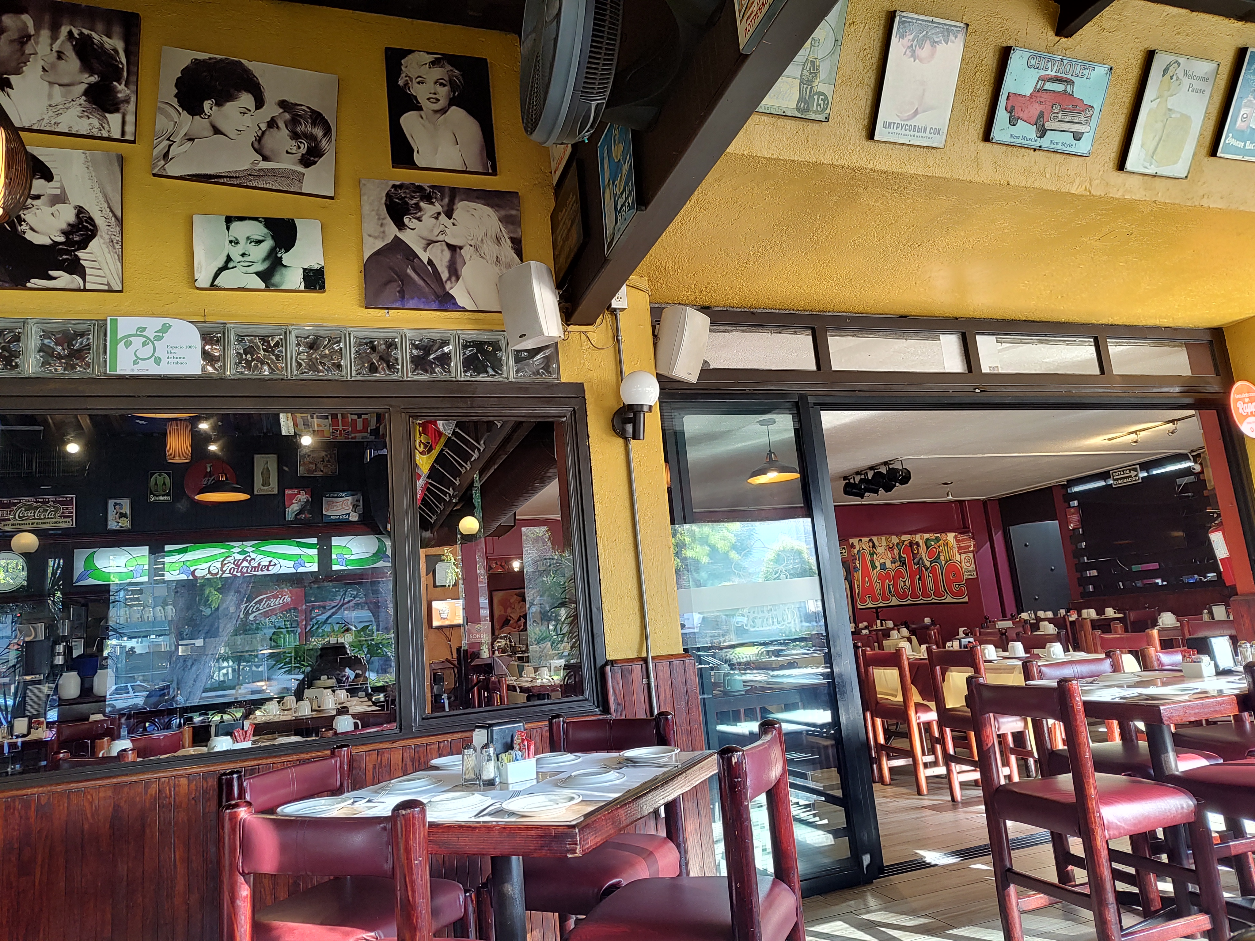 Pancho Pistolas image 5