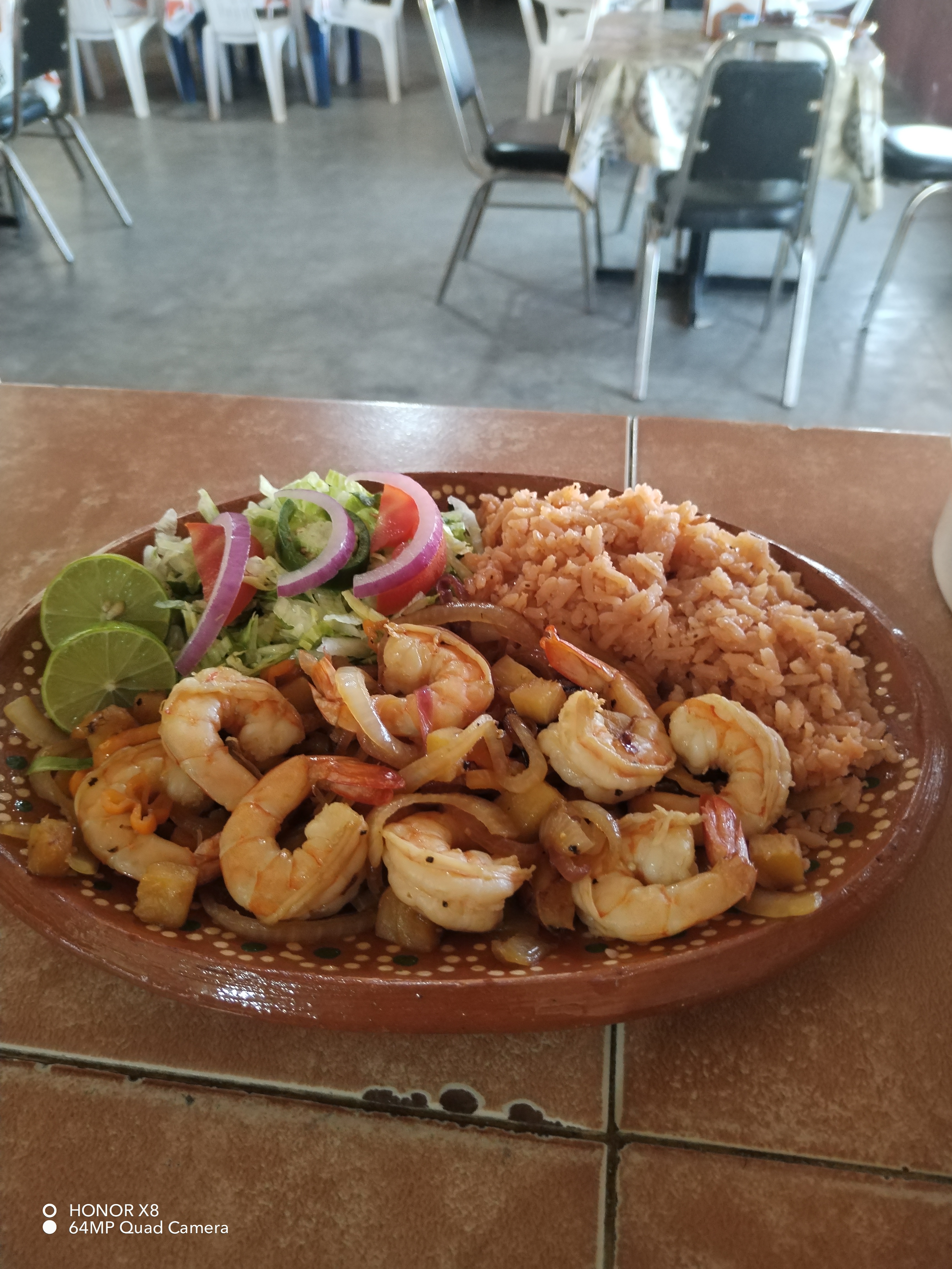 Mar y tierra image 4