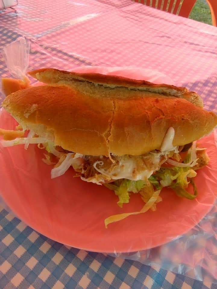 Lonchería "La Chispita" image 7