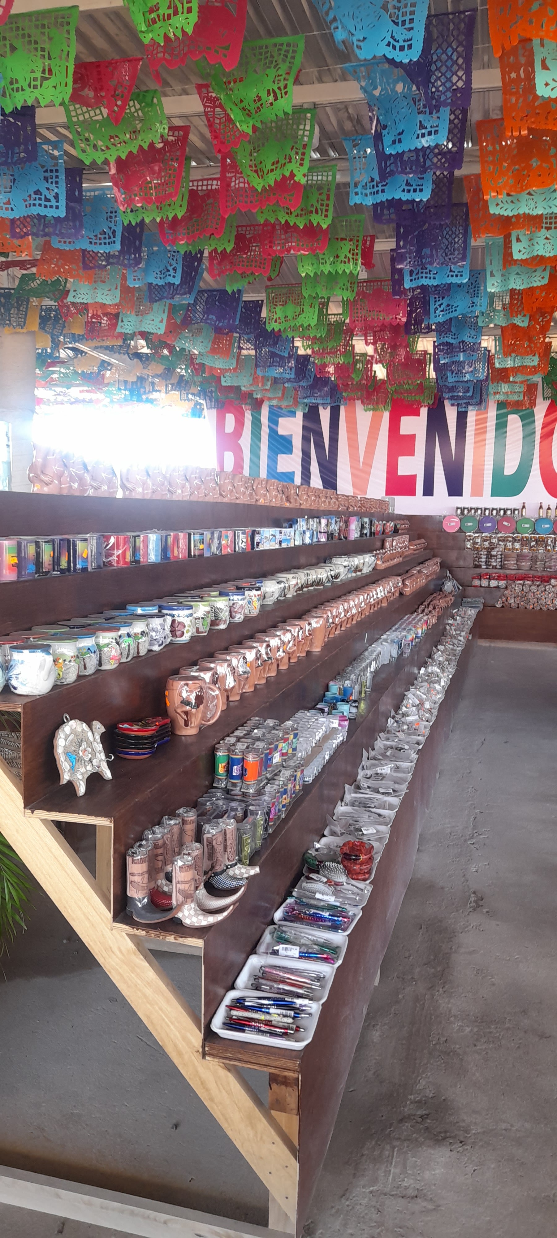 El grande parador turístico rosa morada image 5