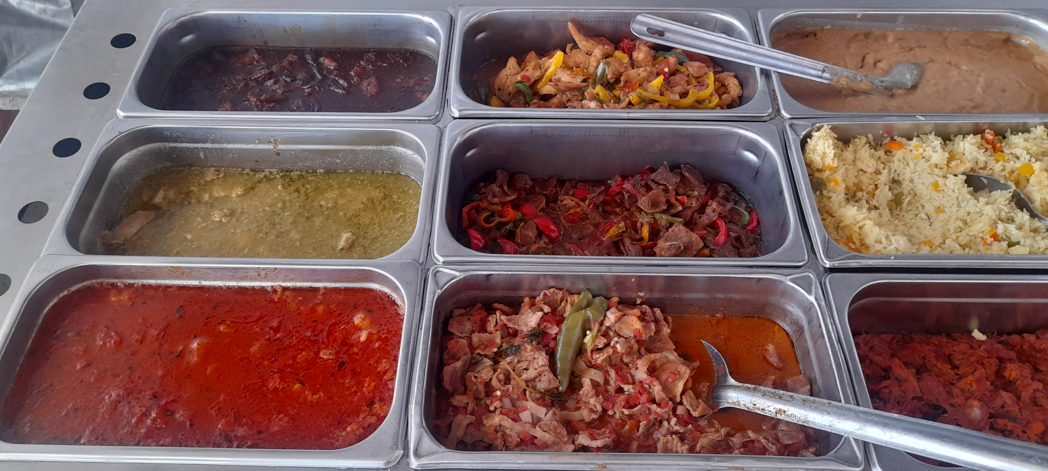 El grande parador turístico rosa morada image 8