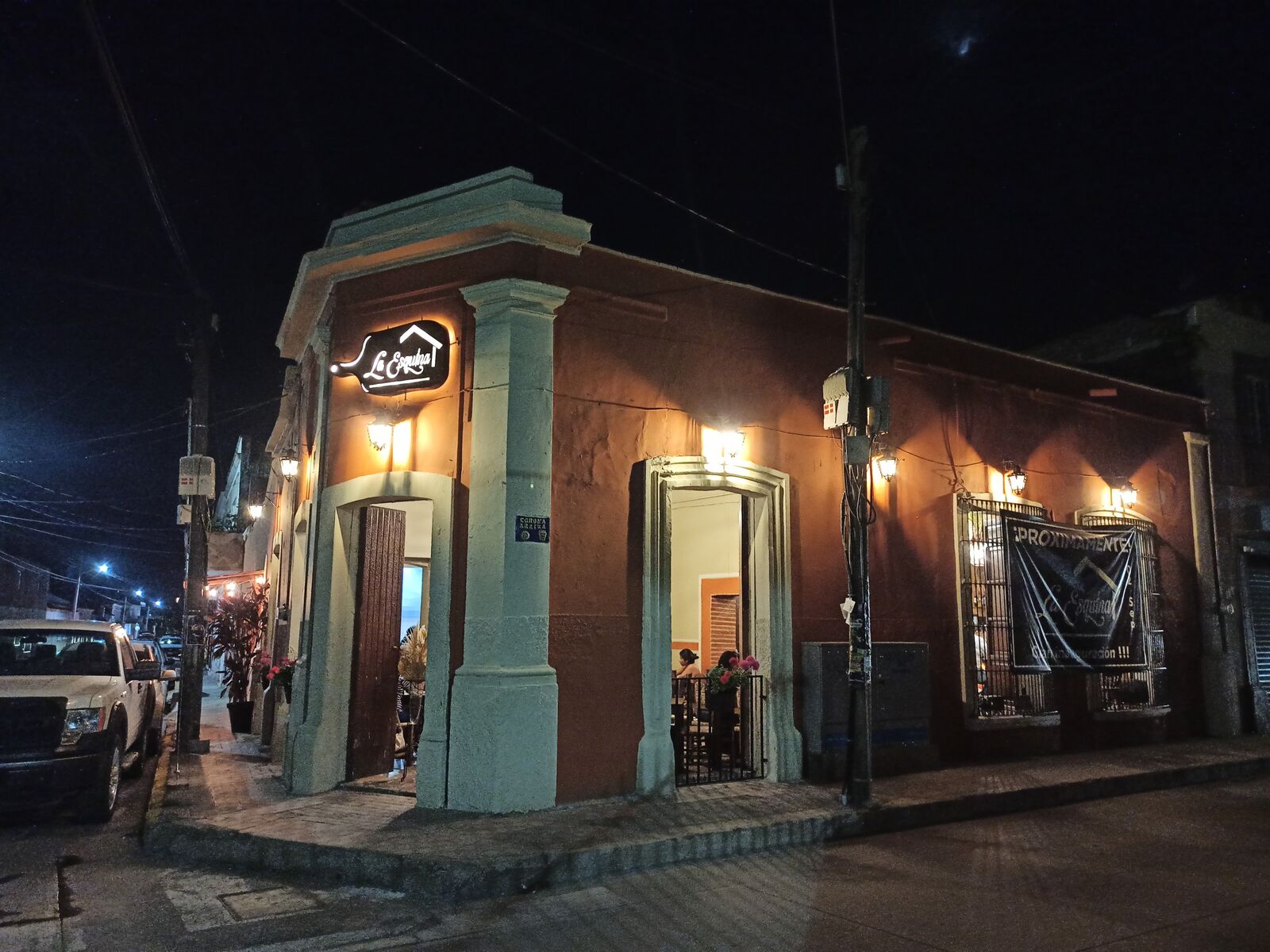 La Esquina image 7