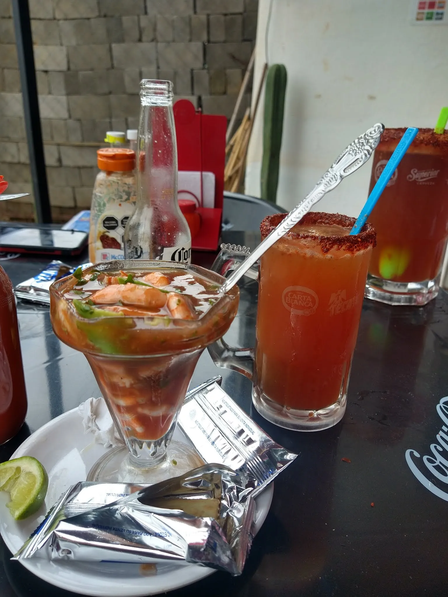 Restaurante De Mariscos "La Perla" image 3