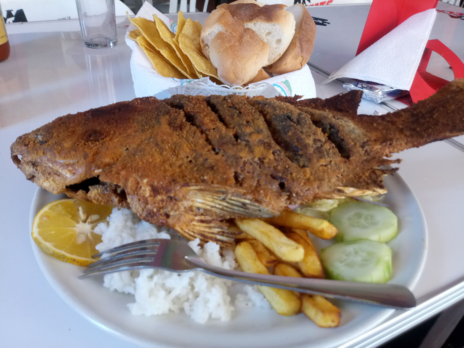 Restaurante De Mariscos "La Perla" image 8