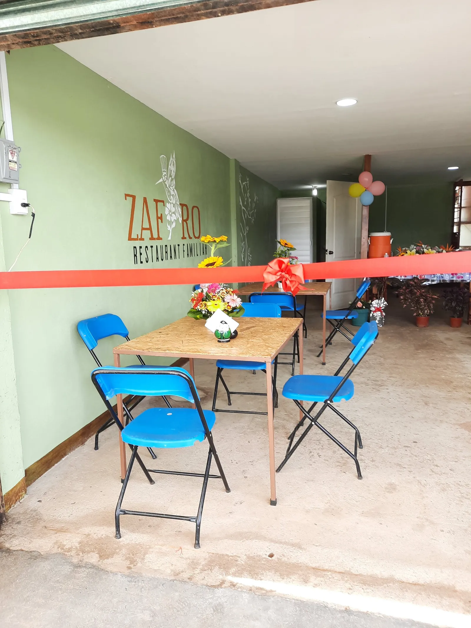 Restaurant zafiro image 3