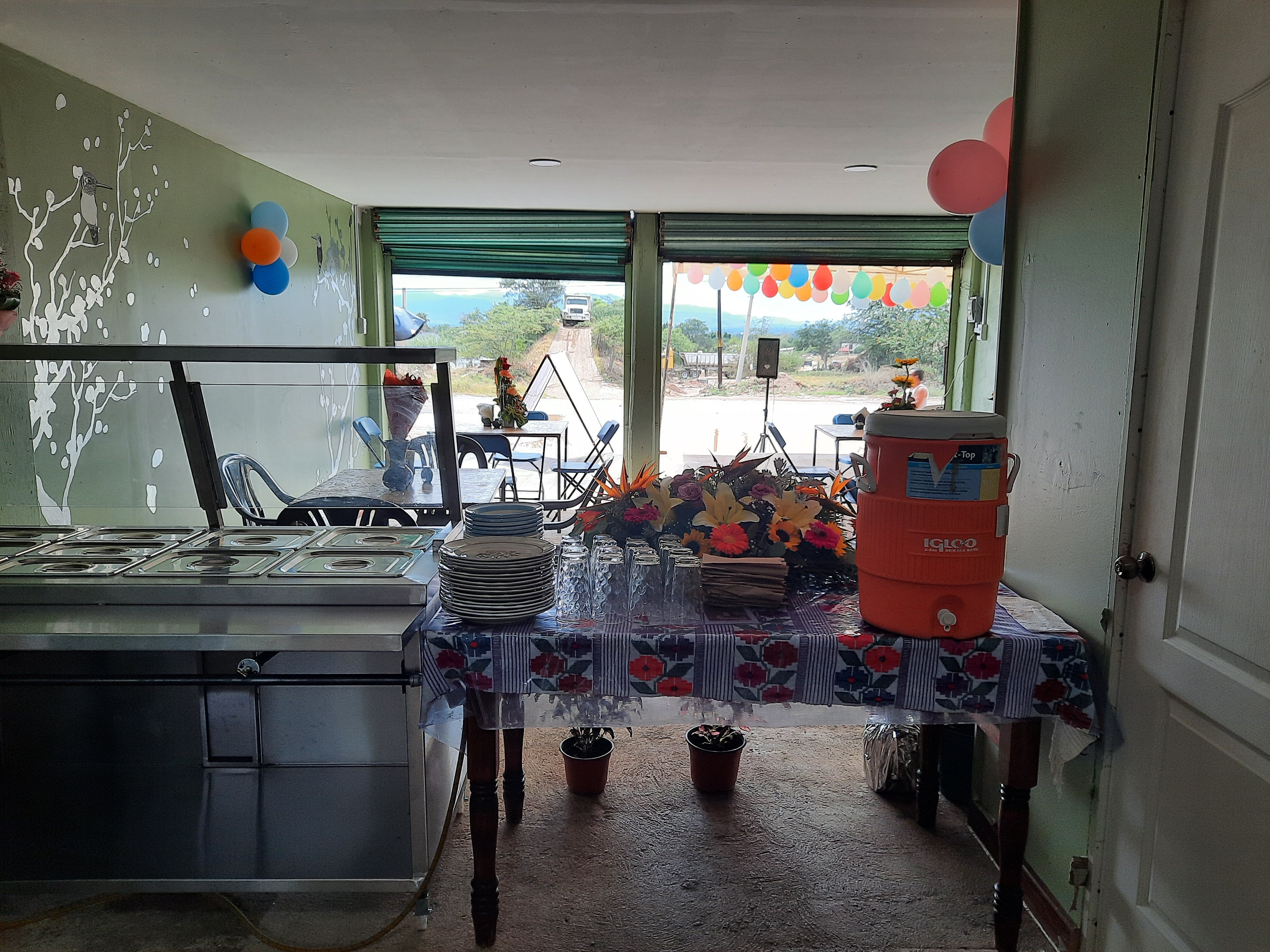 Restaurant zafiro image 4