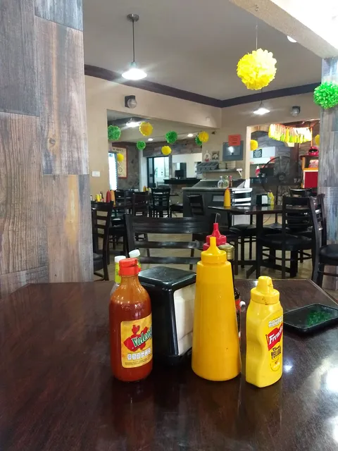 Taz Pizza image 4
