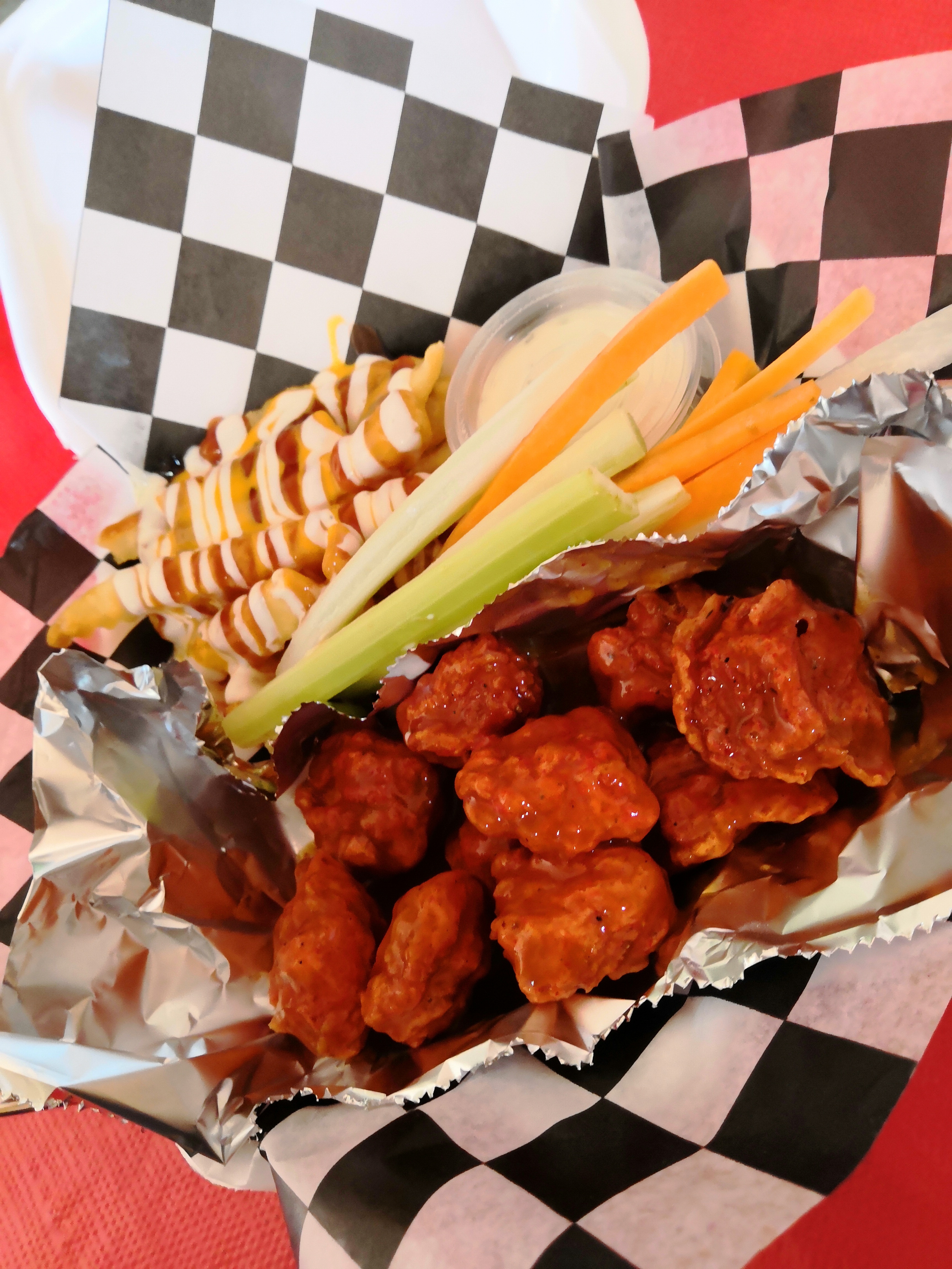 Loncheria Laura image 4