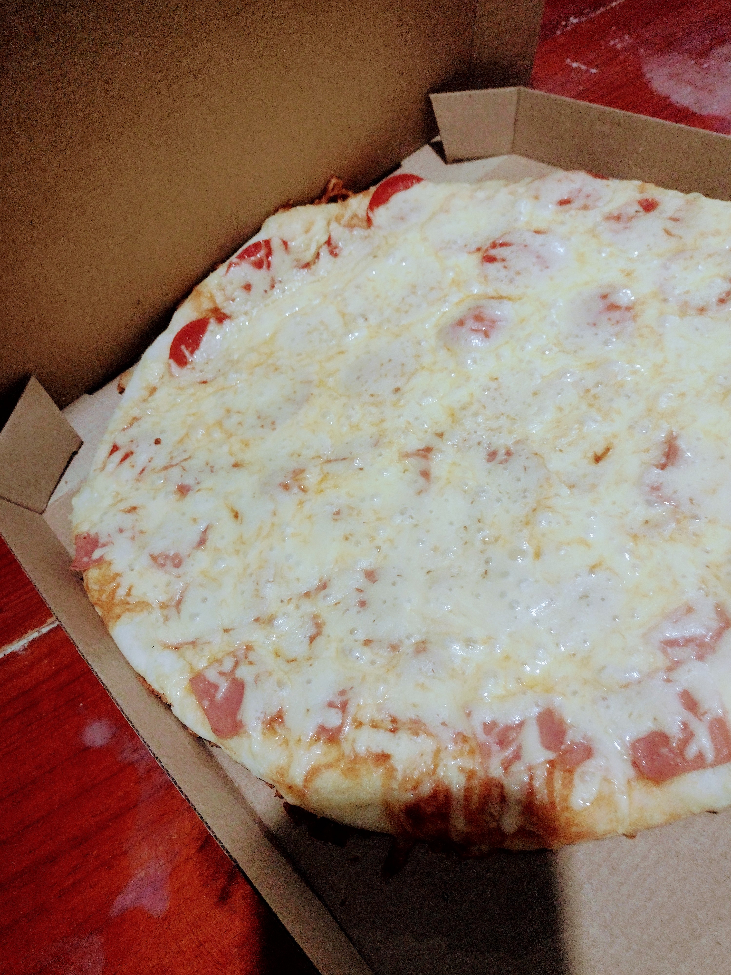 Junior's Pizza image 1