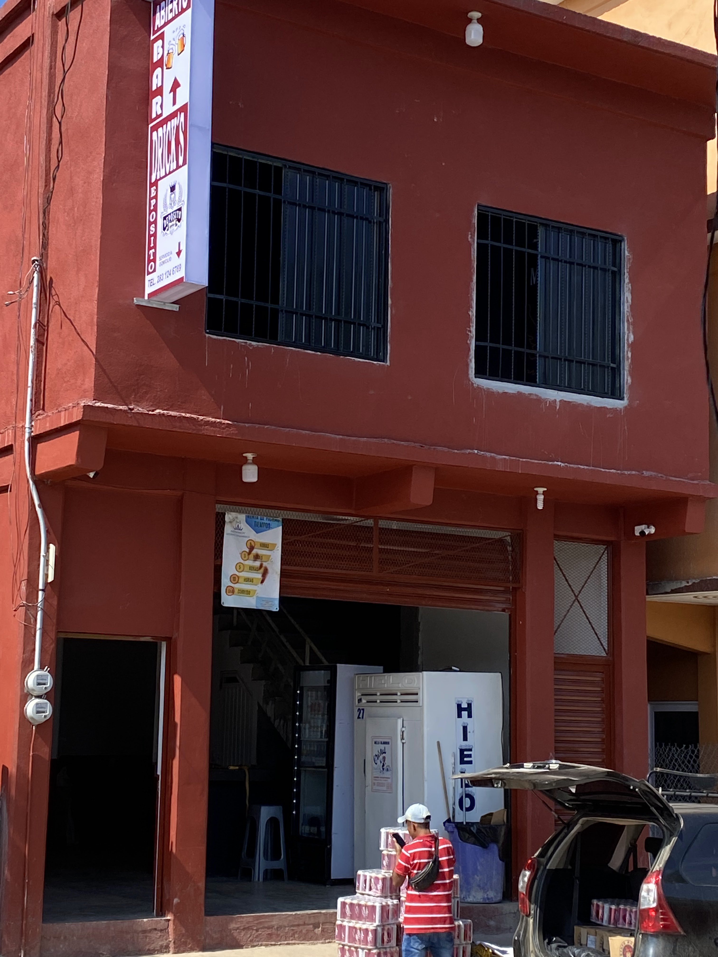 Depósito bar Dricks image 1