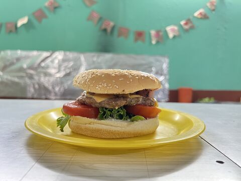 Toy's Burger image 1