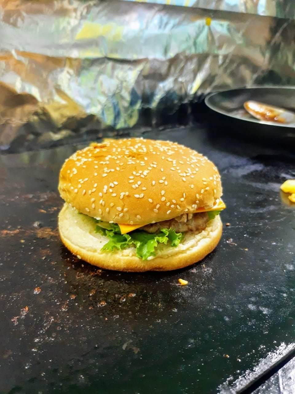 Toy's Burger image 2