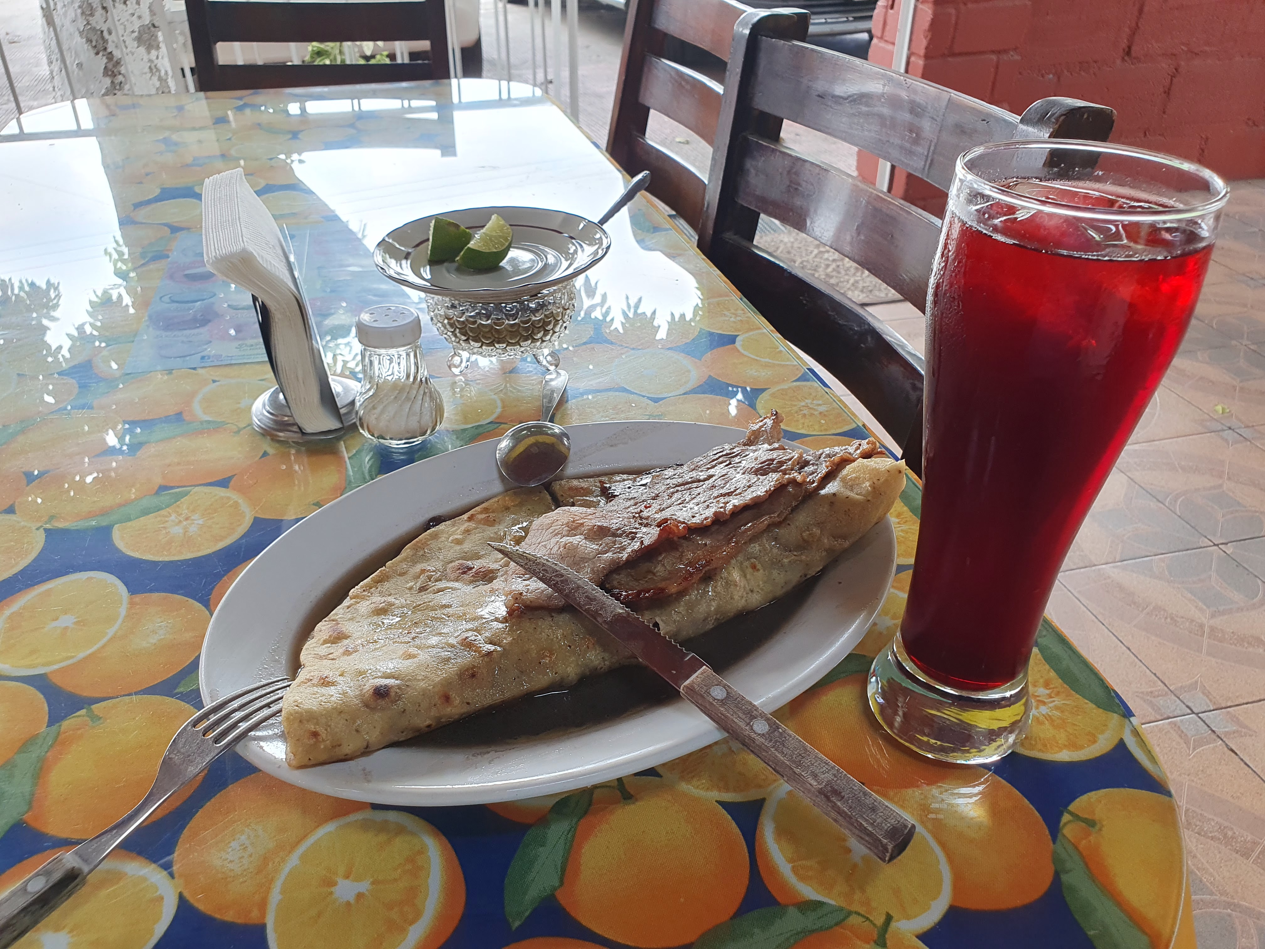 Memelas, aunt Laura image 8