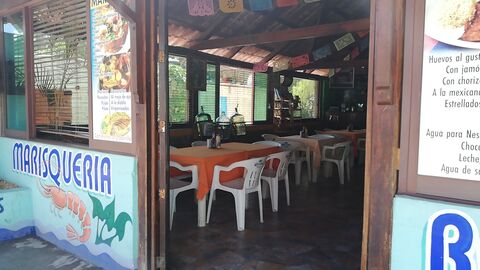Marisqueria "El Centenario" image 3