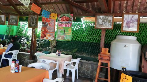 Marisqueria "El Centenario" image 5