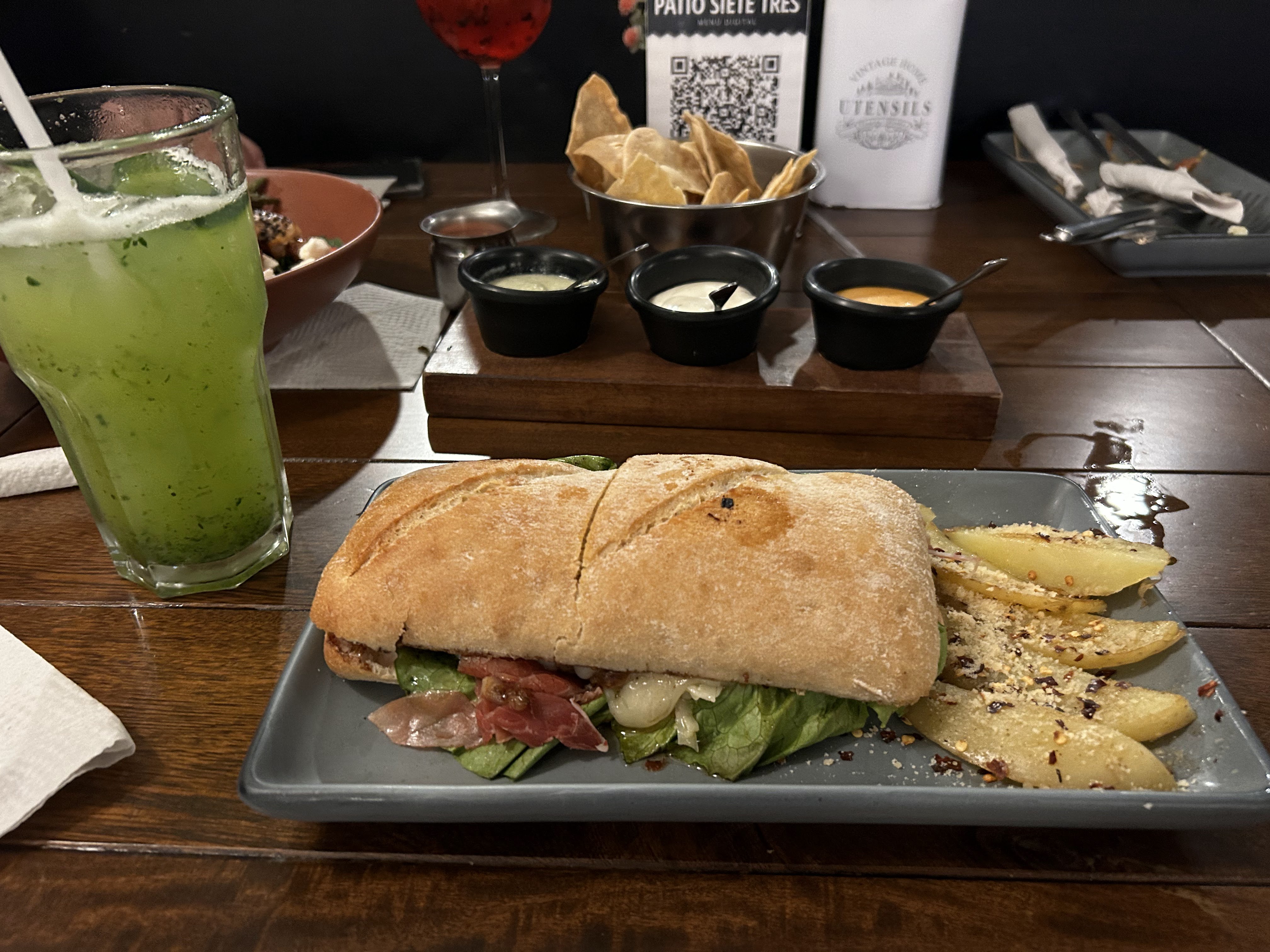 Patio Siete Tres image 4