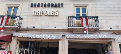 Restaurant Napoles image 1