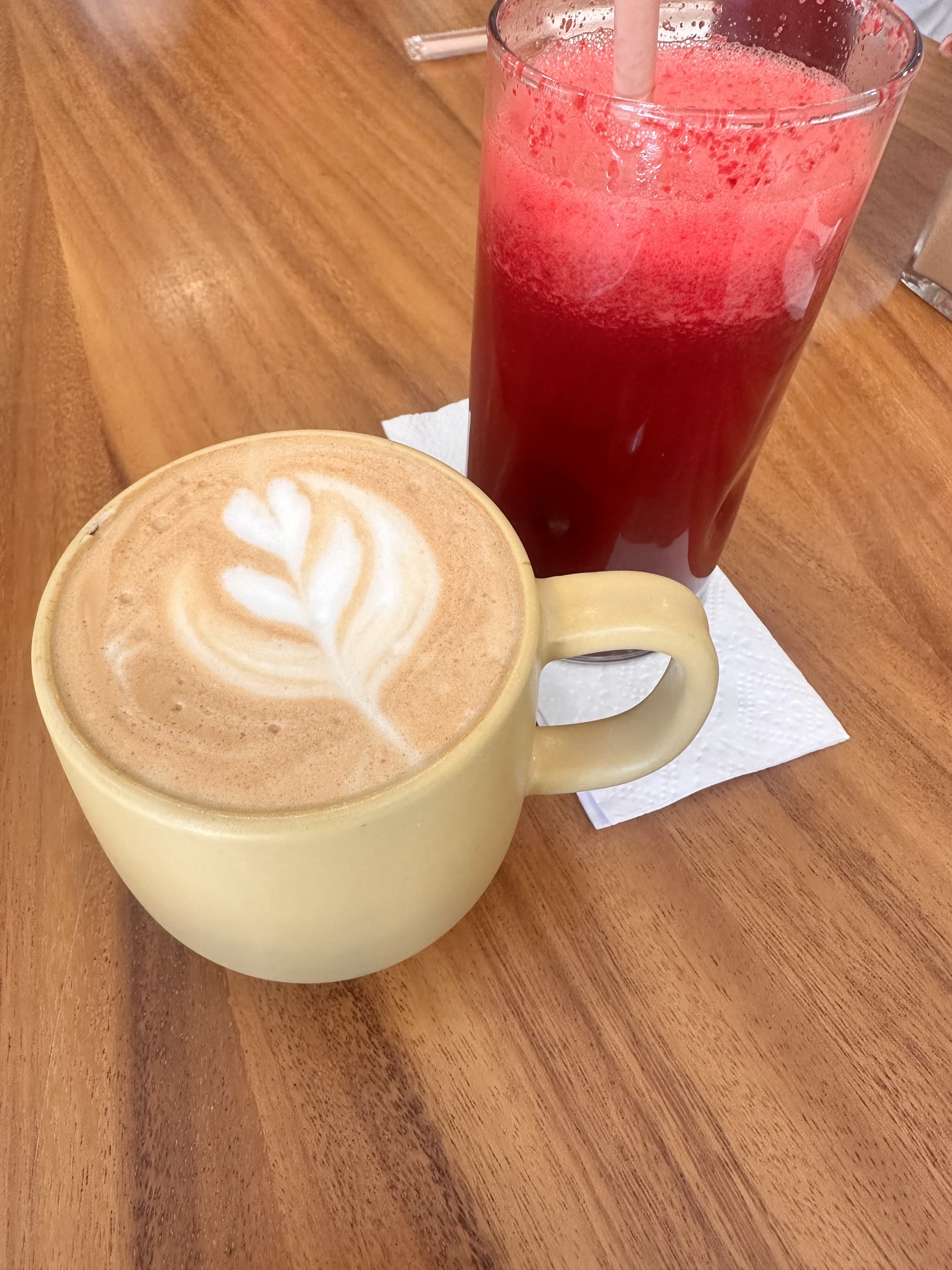 River Restaurant image 9