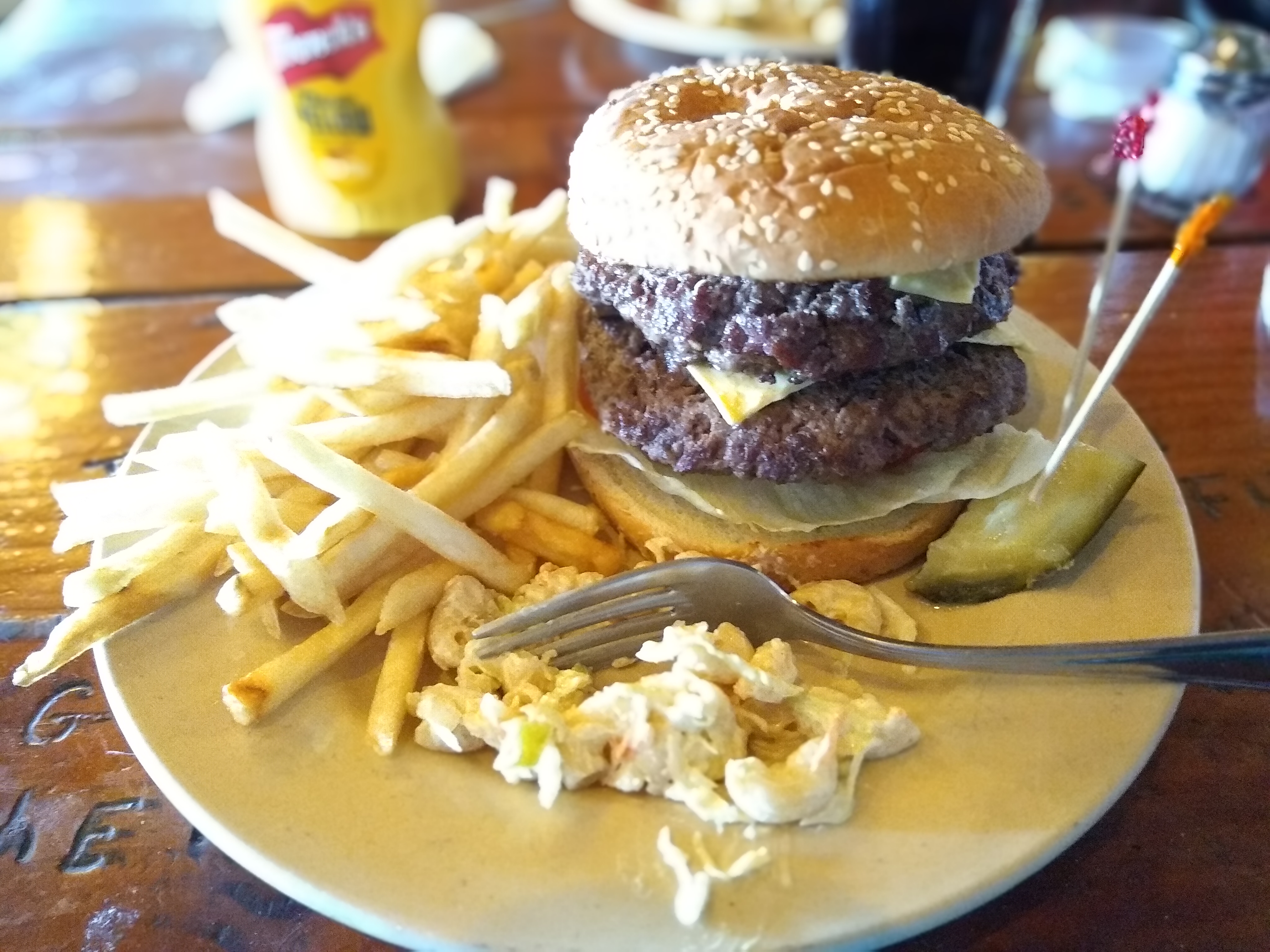 Latitude 22+ Roadhouse image 2