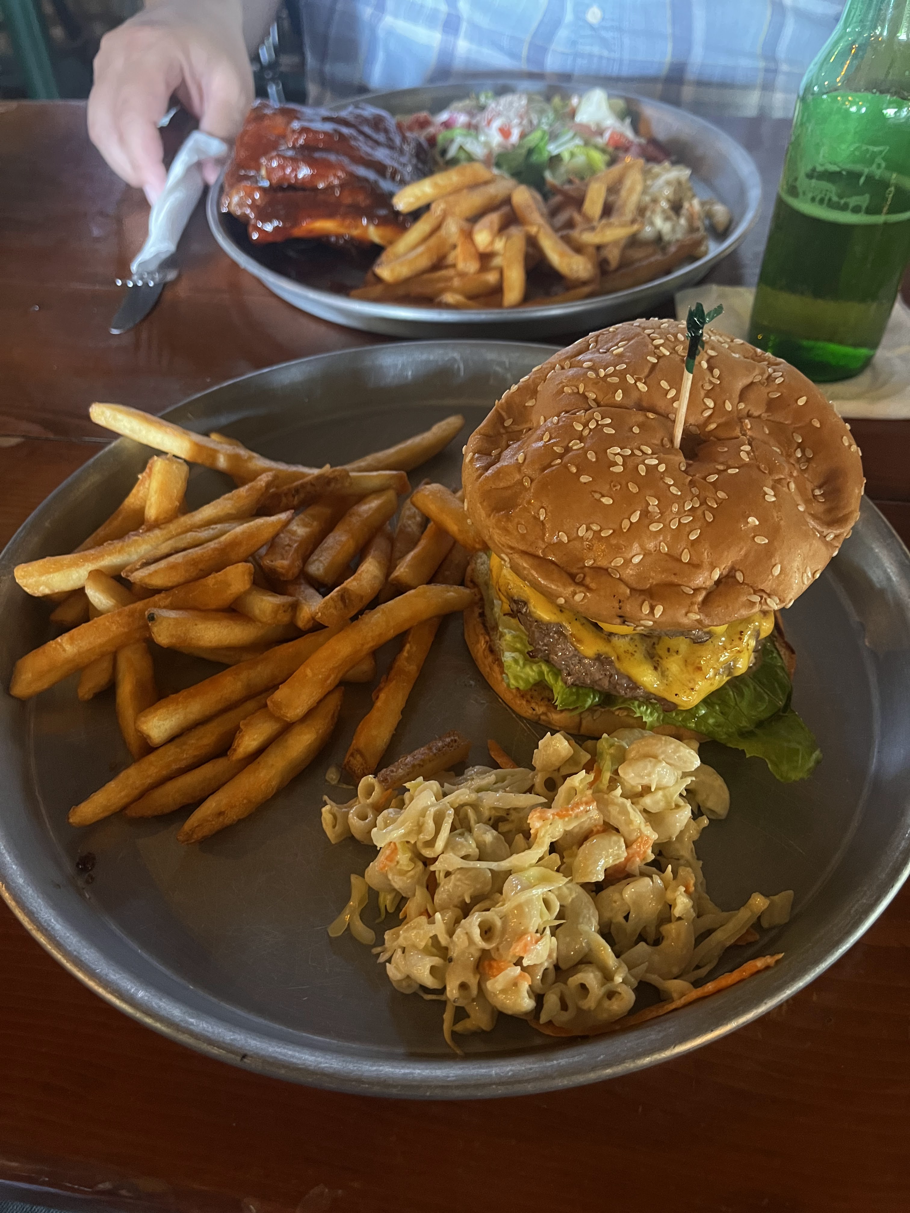 Latitude 22+ Roadhouse image 8