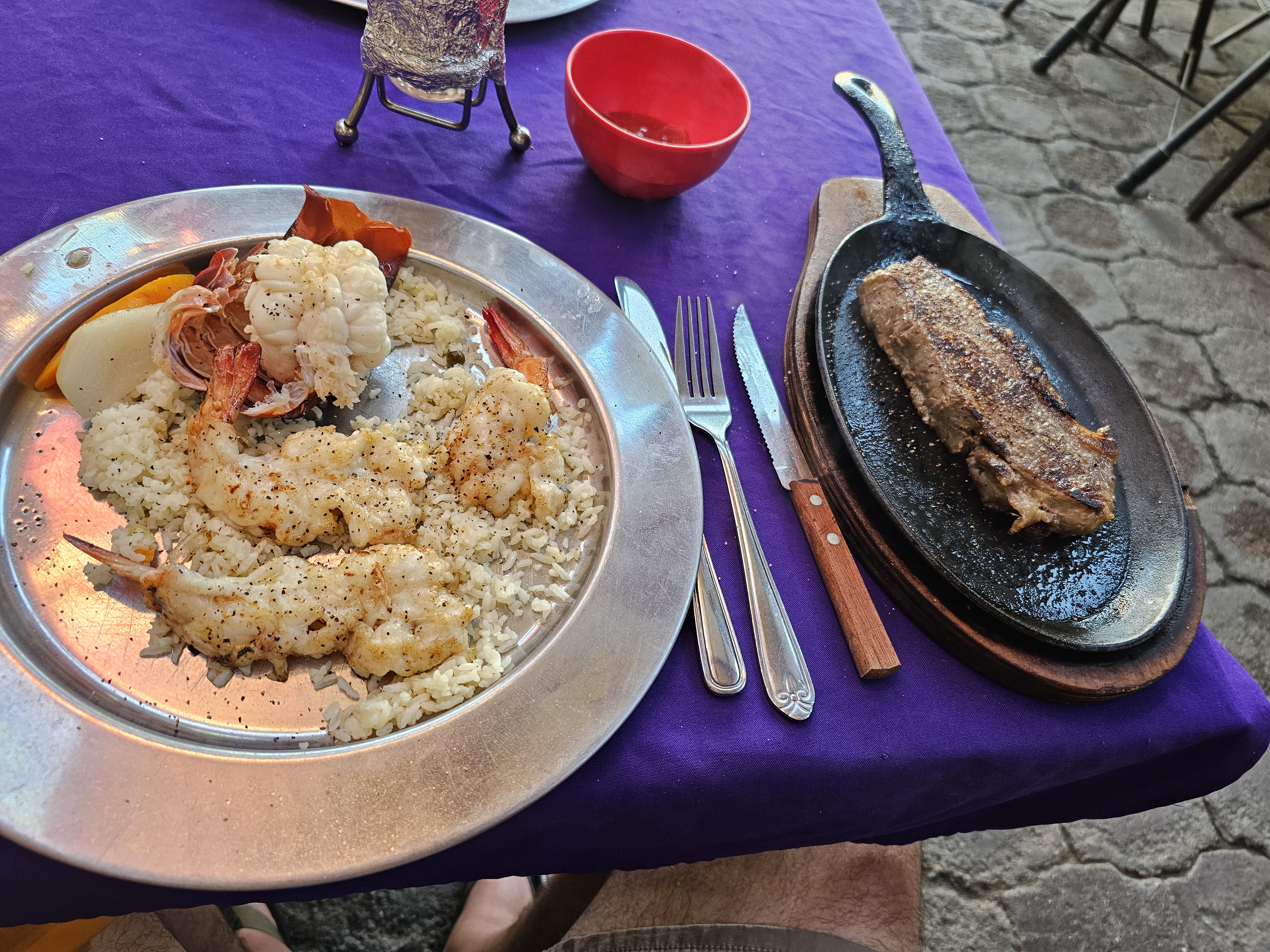 Maro Shrimp House image 3