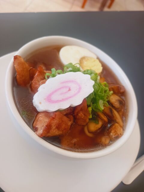 TAKUMI-TAI CHIAUTEMPAN ️ SUSHI COMIDA ORIENTAL image 4