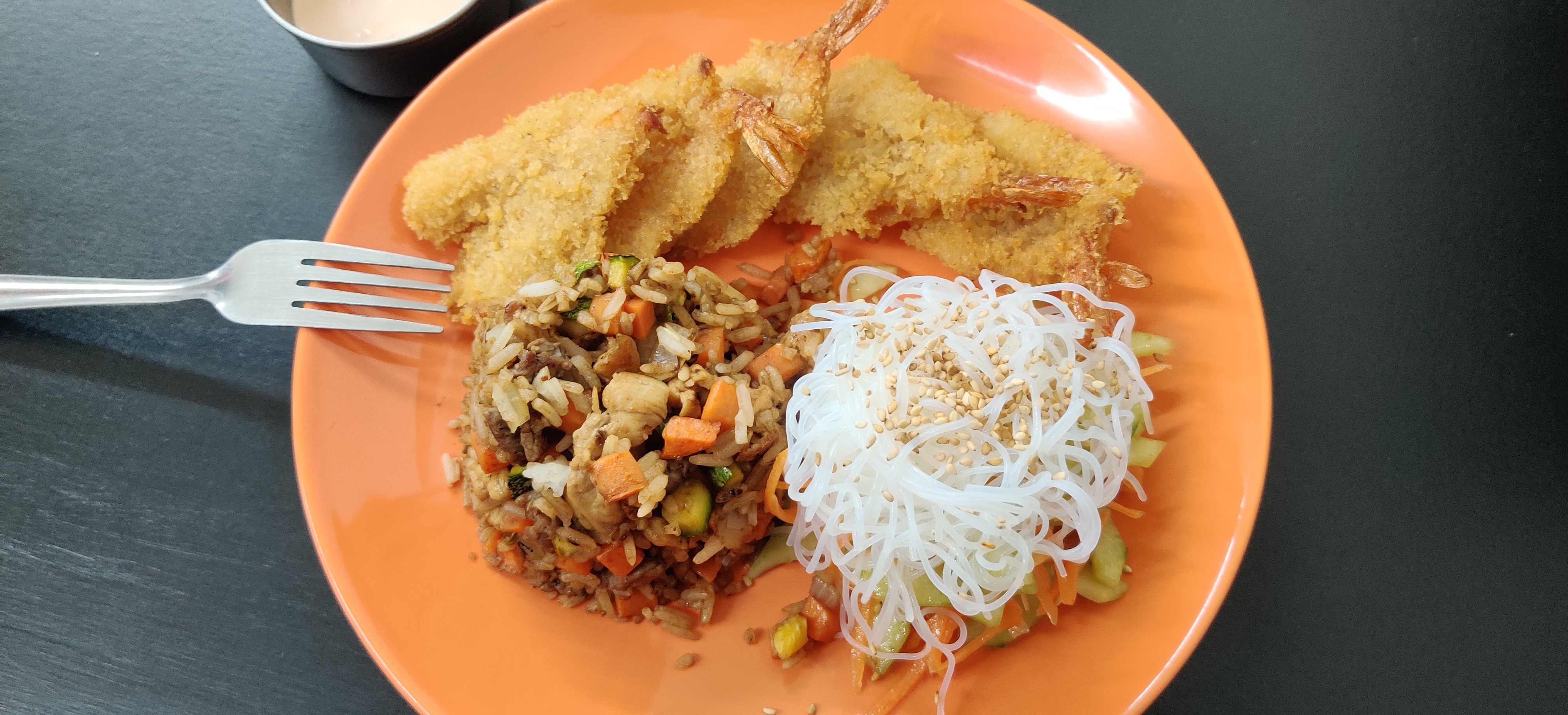 TAKUMI-TAI CHIAUTEMPAN ️ SUSHI COMIDA ORIENTAL image 10