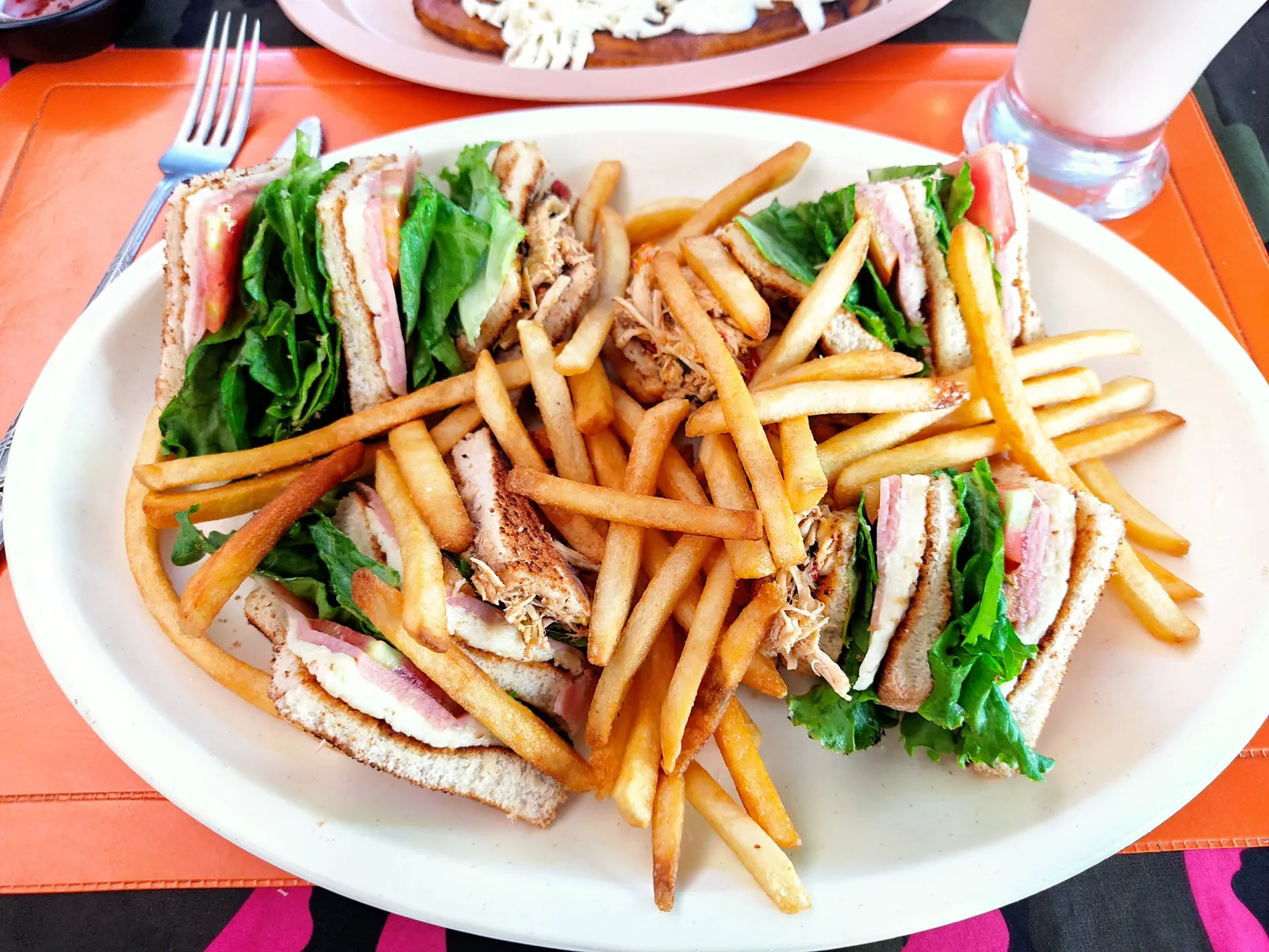 La Chata Restaurant image 8
