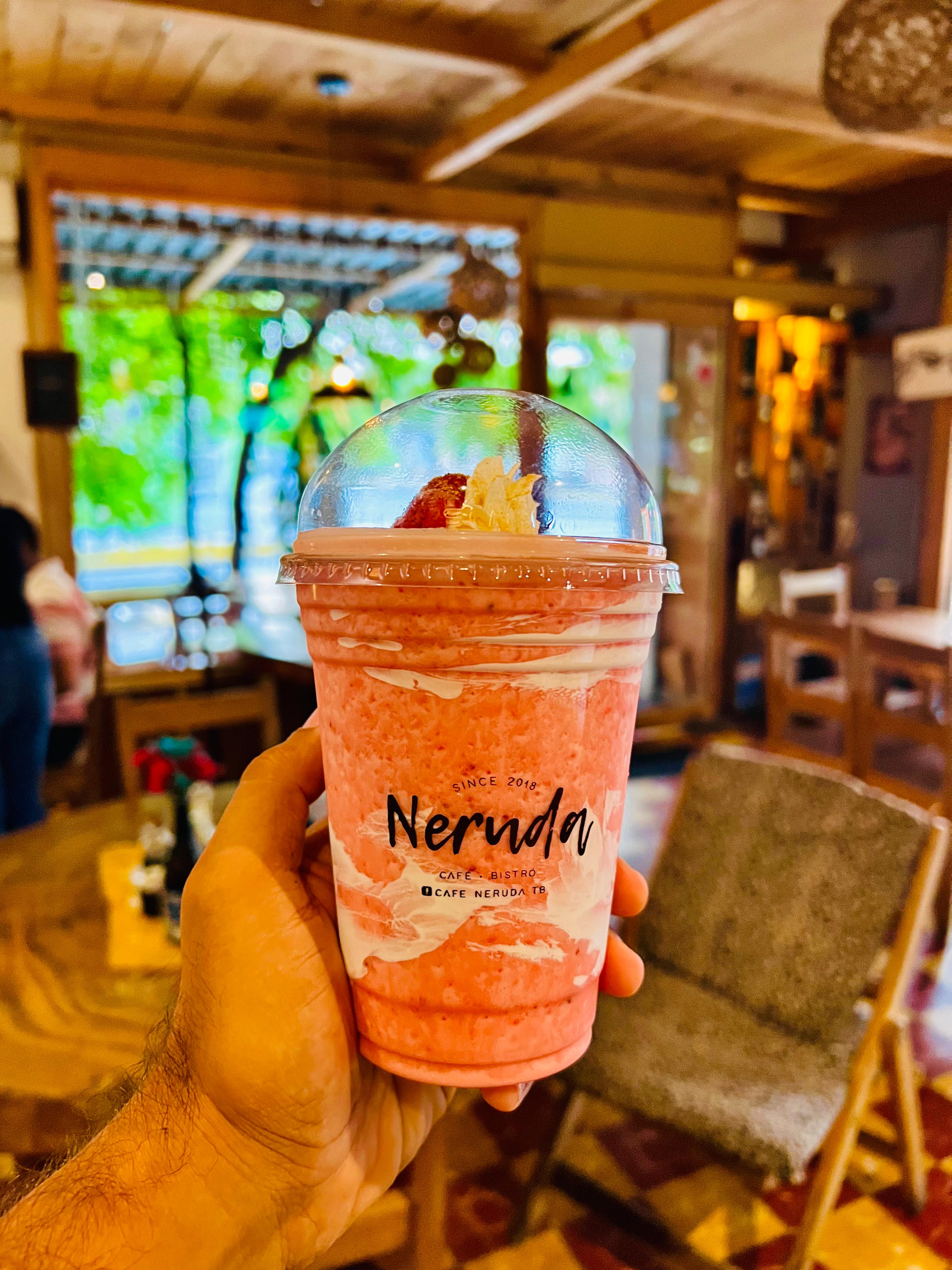 Café Neruda image 5