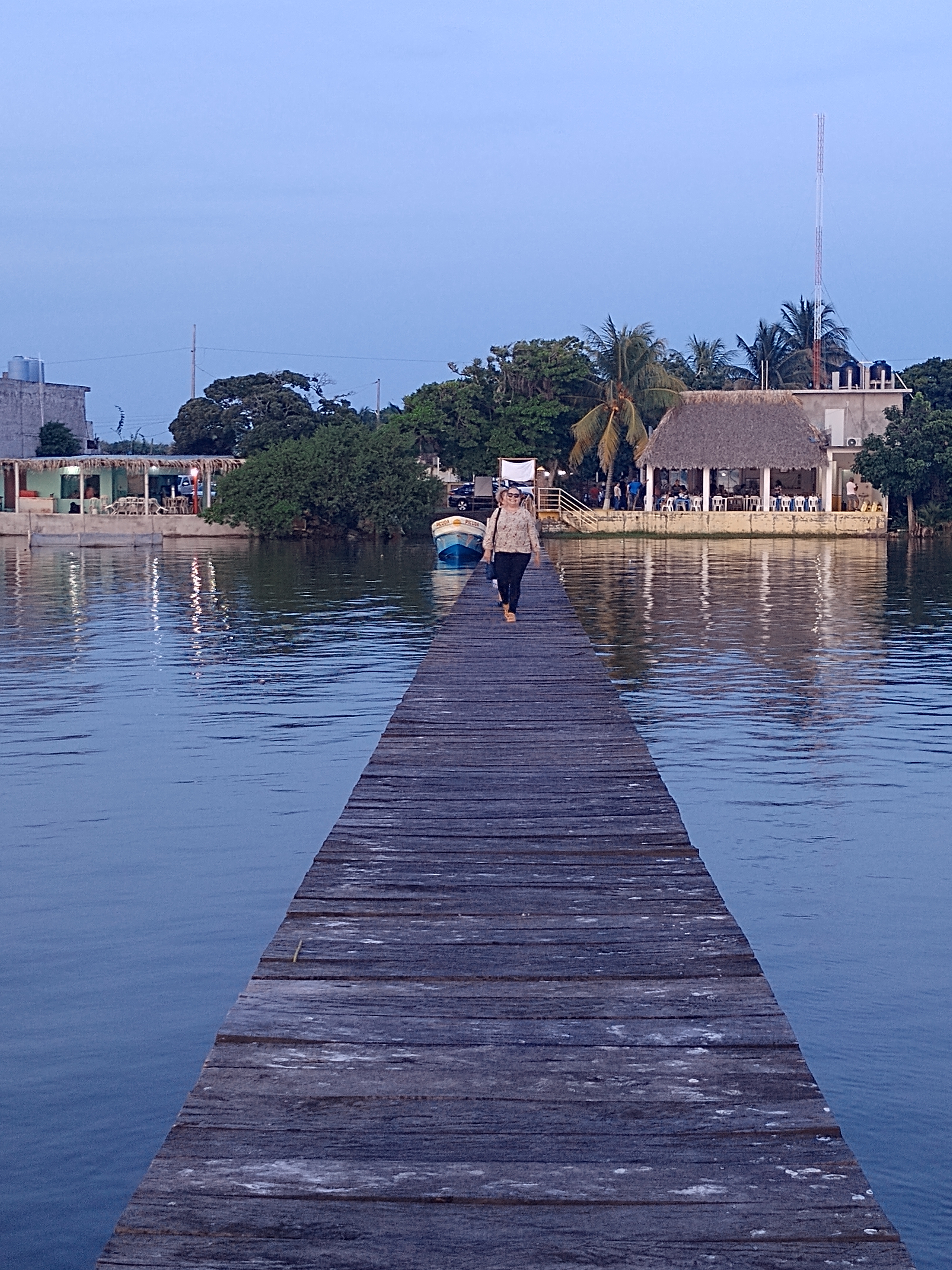 El Rinconcito Restaurant image 2