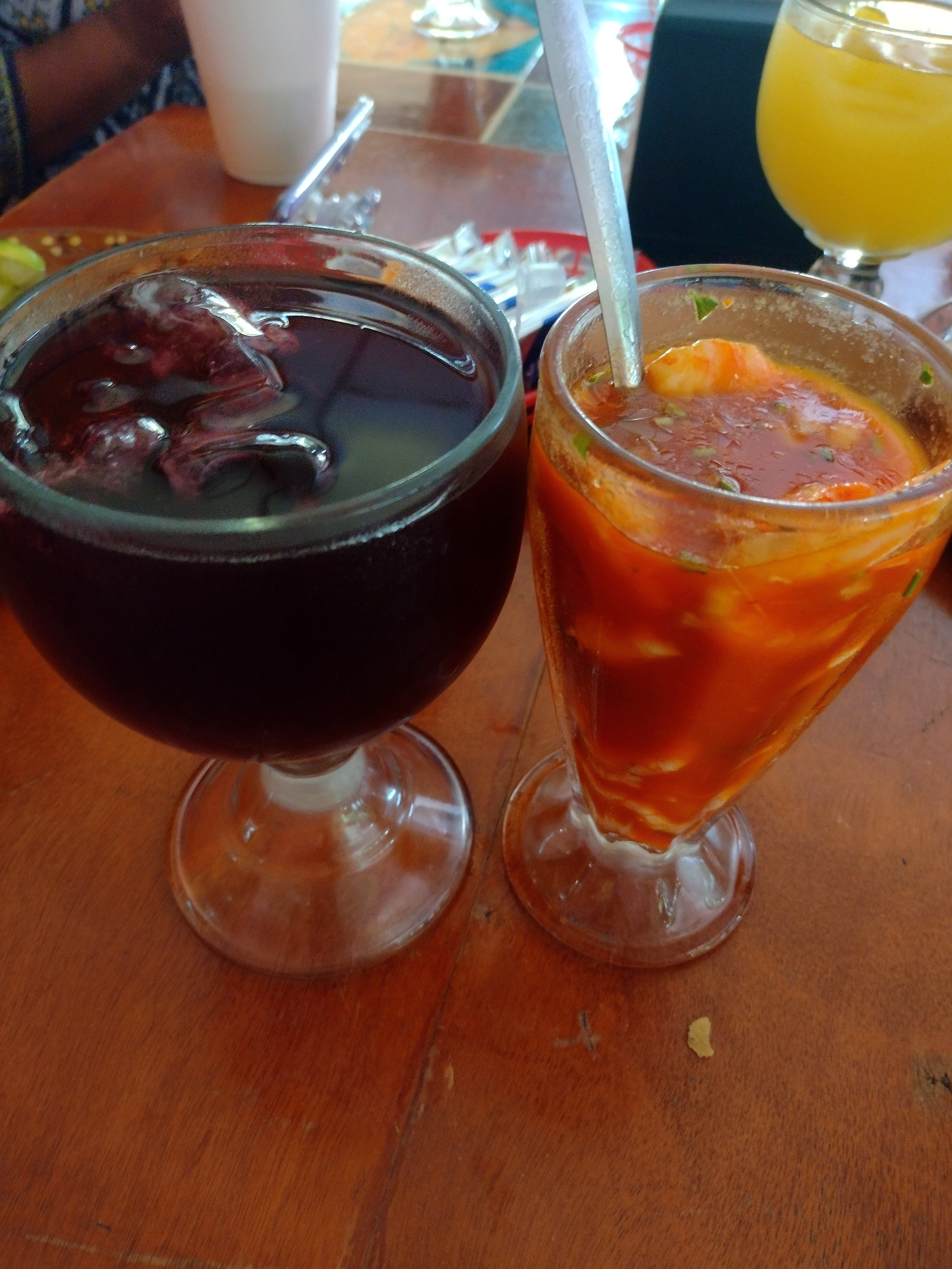 Mariscos "El Amigazo" image 2