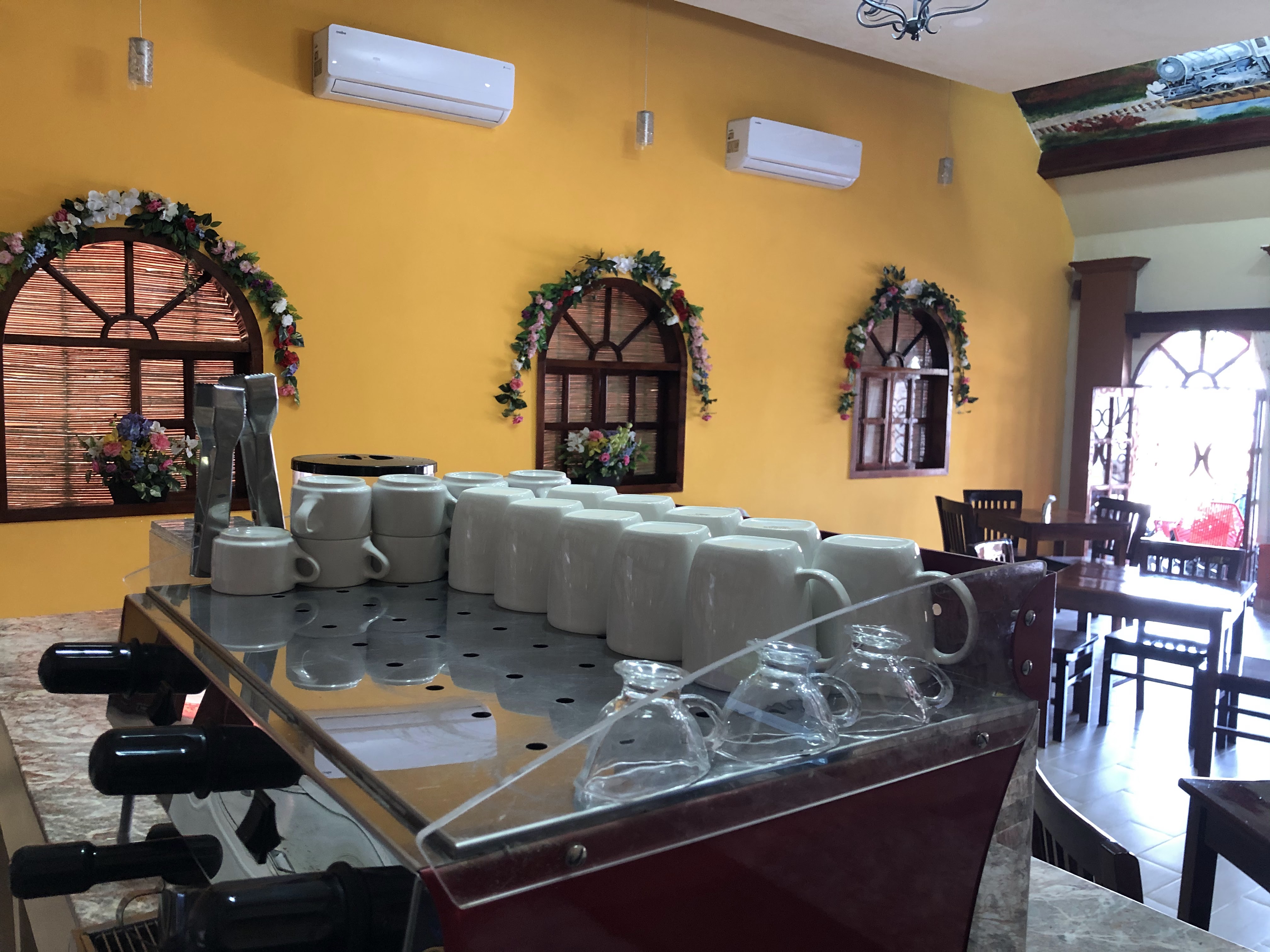 RESTAURANTE Café Canela image 1