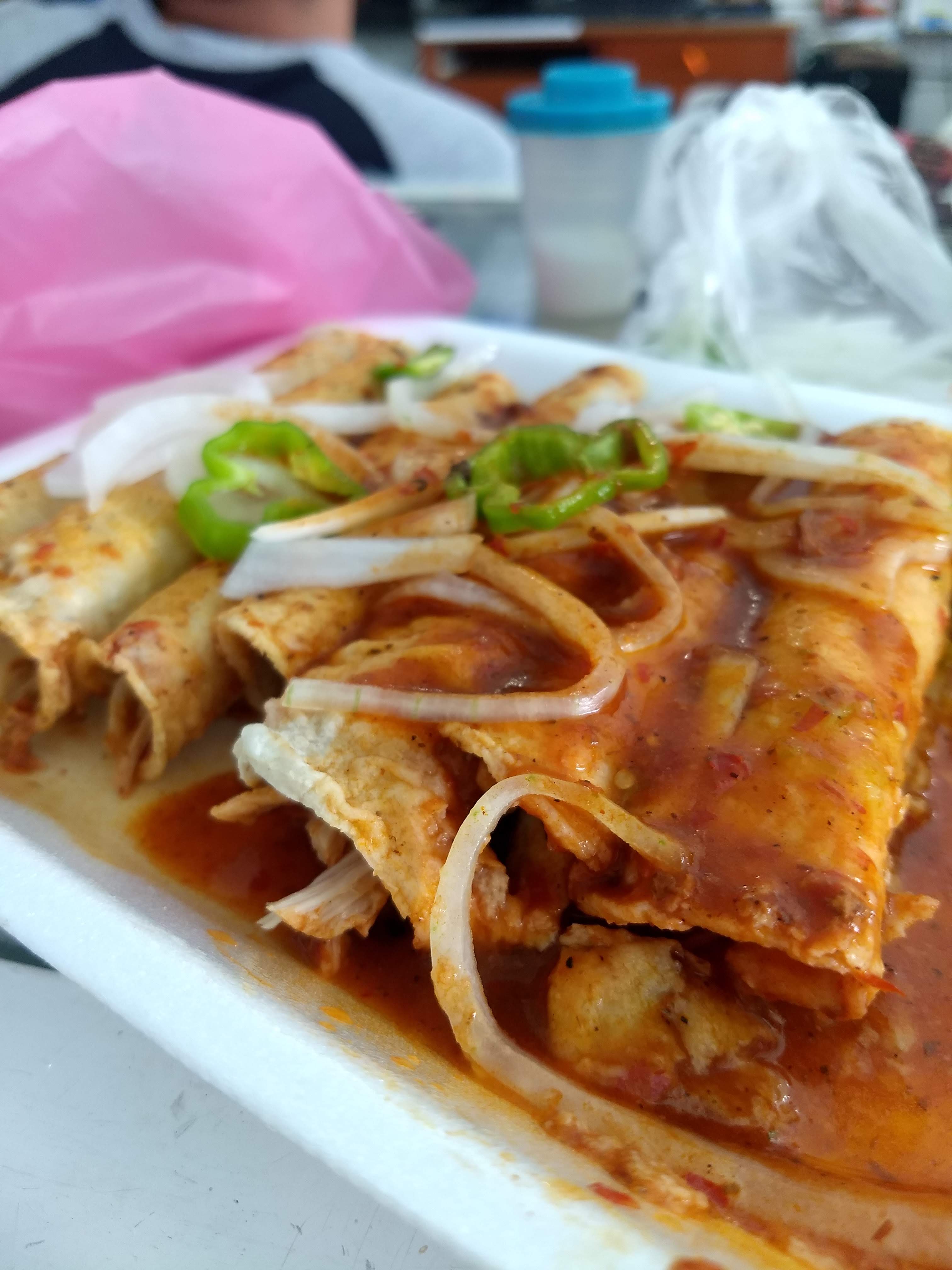 Los Pavitos II image 2