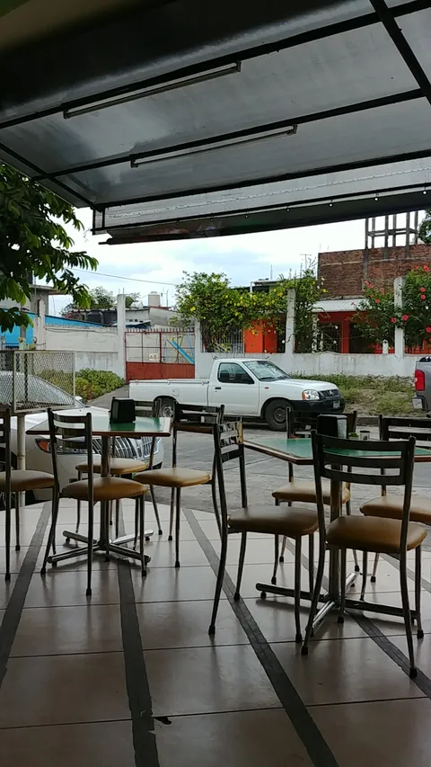 Los Pavitos II image 3