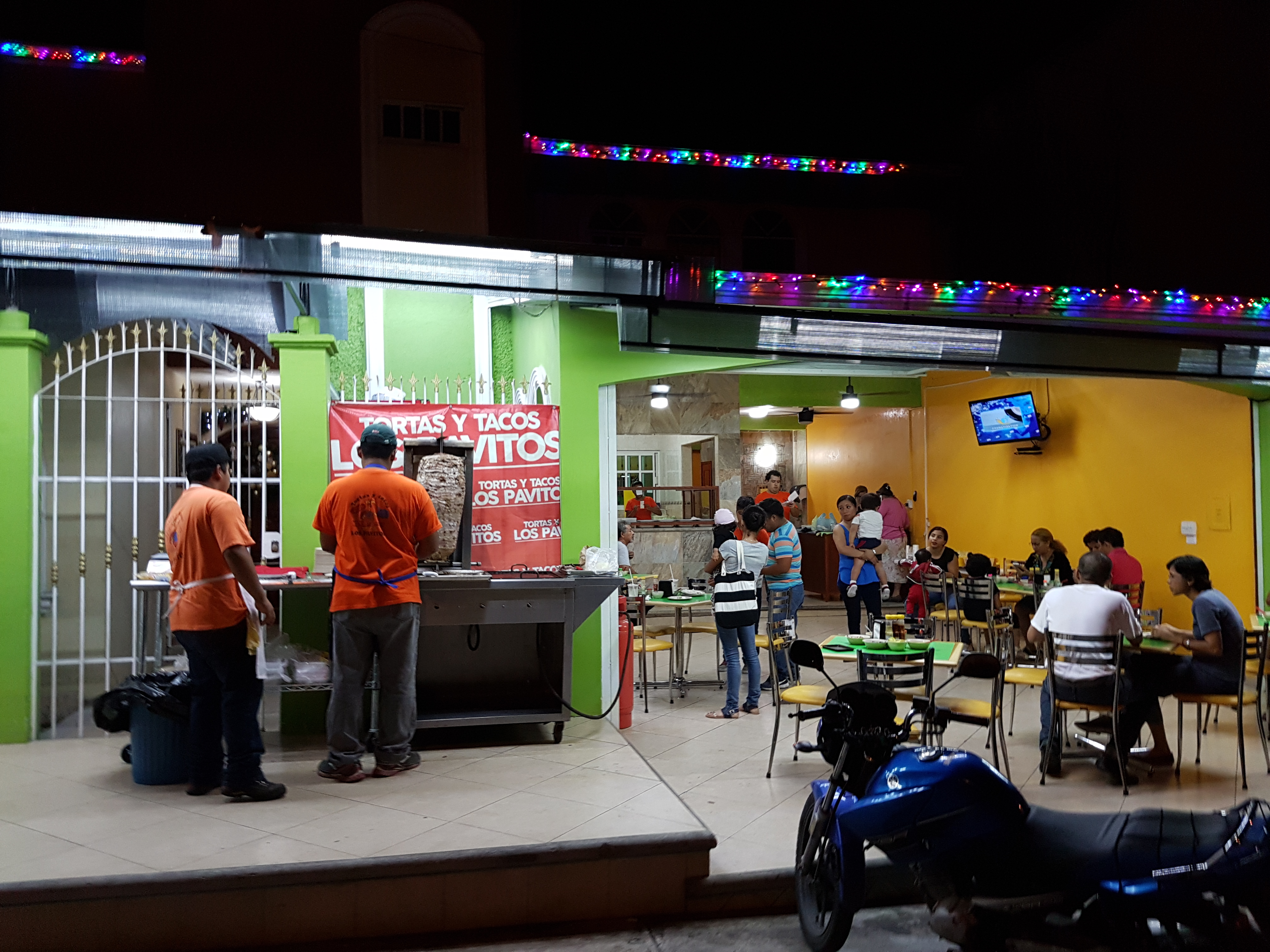 Los Pavitos II image 4