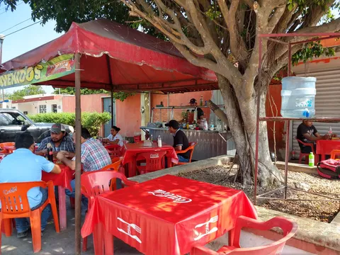 Taqueria kikos image 1
