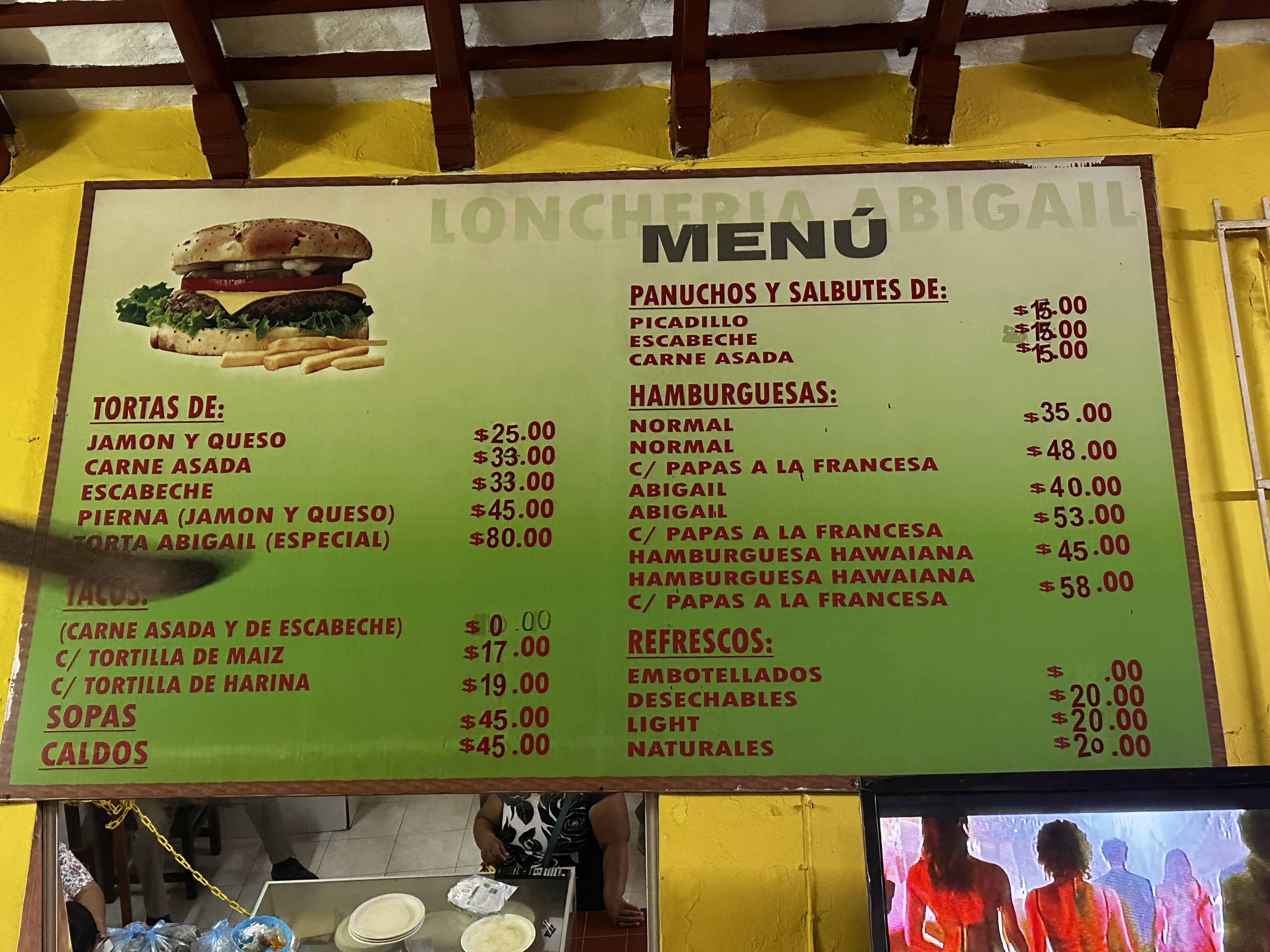 Lonchería Abigail image 10
