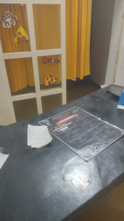 Pizzería Bambinos image 1