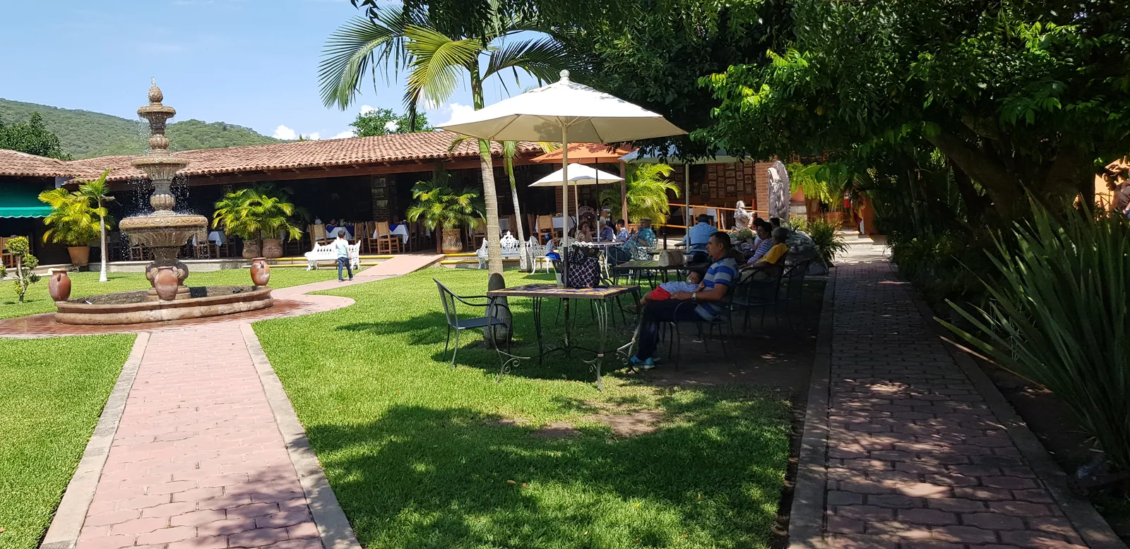 Restaurant Familiar Los Cuates image 3