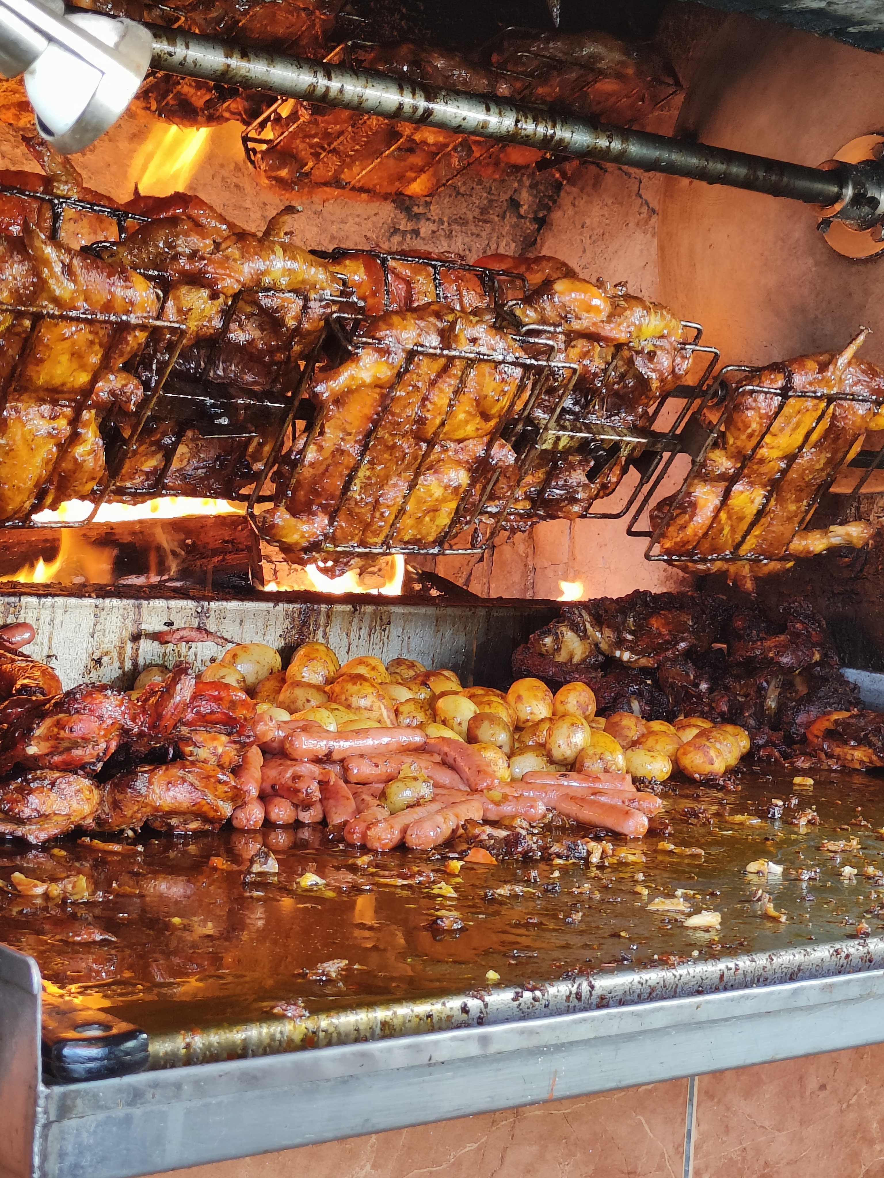 Pollos El Sabroso image 2